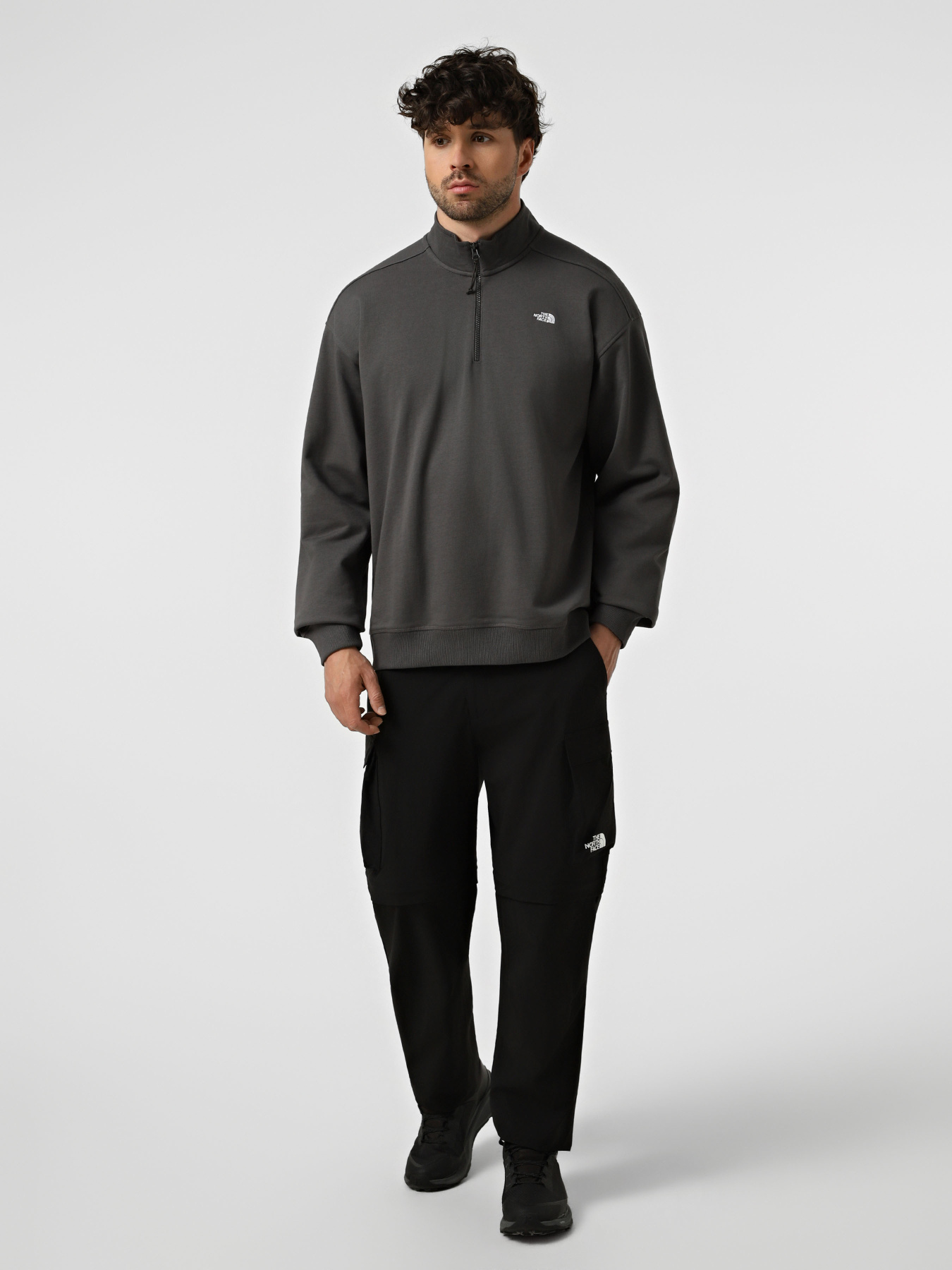 Худи и свитшоты The North Face U ESSENTIAL LIGHT RELAXED 1/4 модель NF0A8GQFRHI1 Худи и свитшоты The North Face U ESSENTIAL LIGHT RELAXED 1/4 модель NF0A8GQFRHI1 Фото
