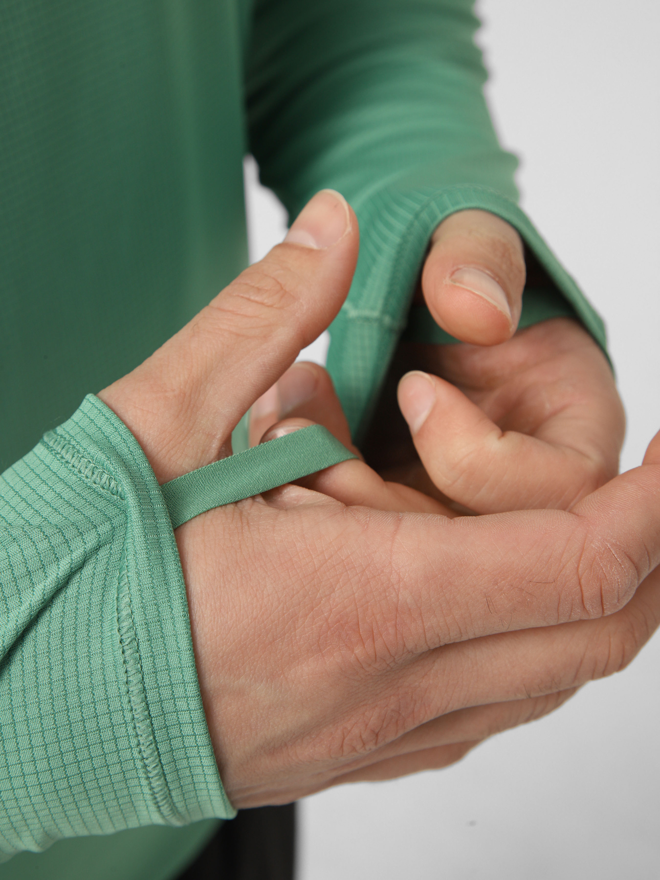 Худи и свитшоты The North Face M SUNRISER HOODIE модель NF0A8BN8G571 Фото