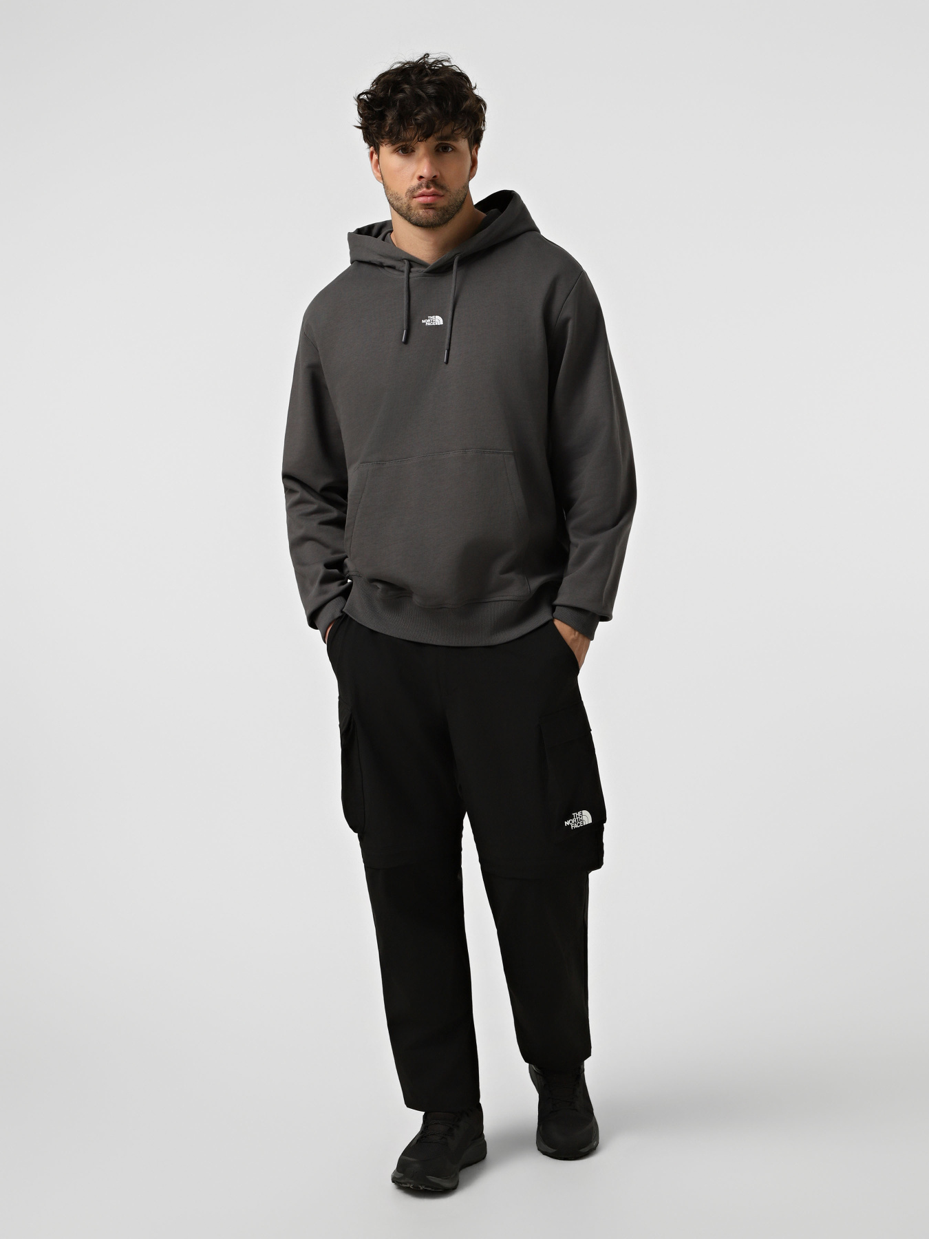 Худи и свитшоты The North Face U ESSENTIAL LIGHT RELAXED HOOD модель NF0A8GQDRHI1 Худи и свитшоты The North Face U ESSENTIAL LIGHT RELAXED HOOD модель NF0A8GQDRHI1 Фото