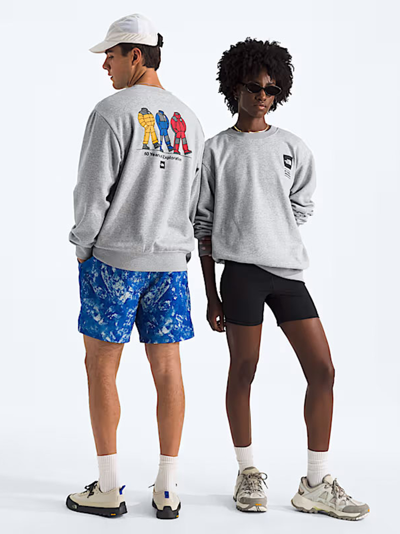 Свитшот The North Face U TNF CELEBRATION RELAXED CREW модель NF0A8GATDYX1 Свитшот The North Face U TNF CELEBRATION RELAXED CREW модель NF0A8GATDYX1 Фото