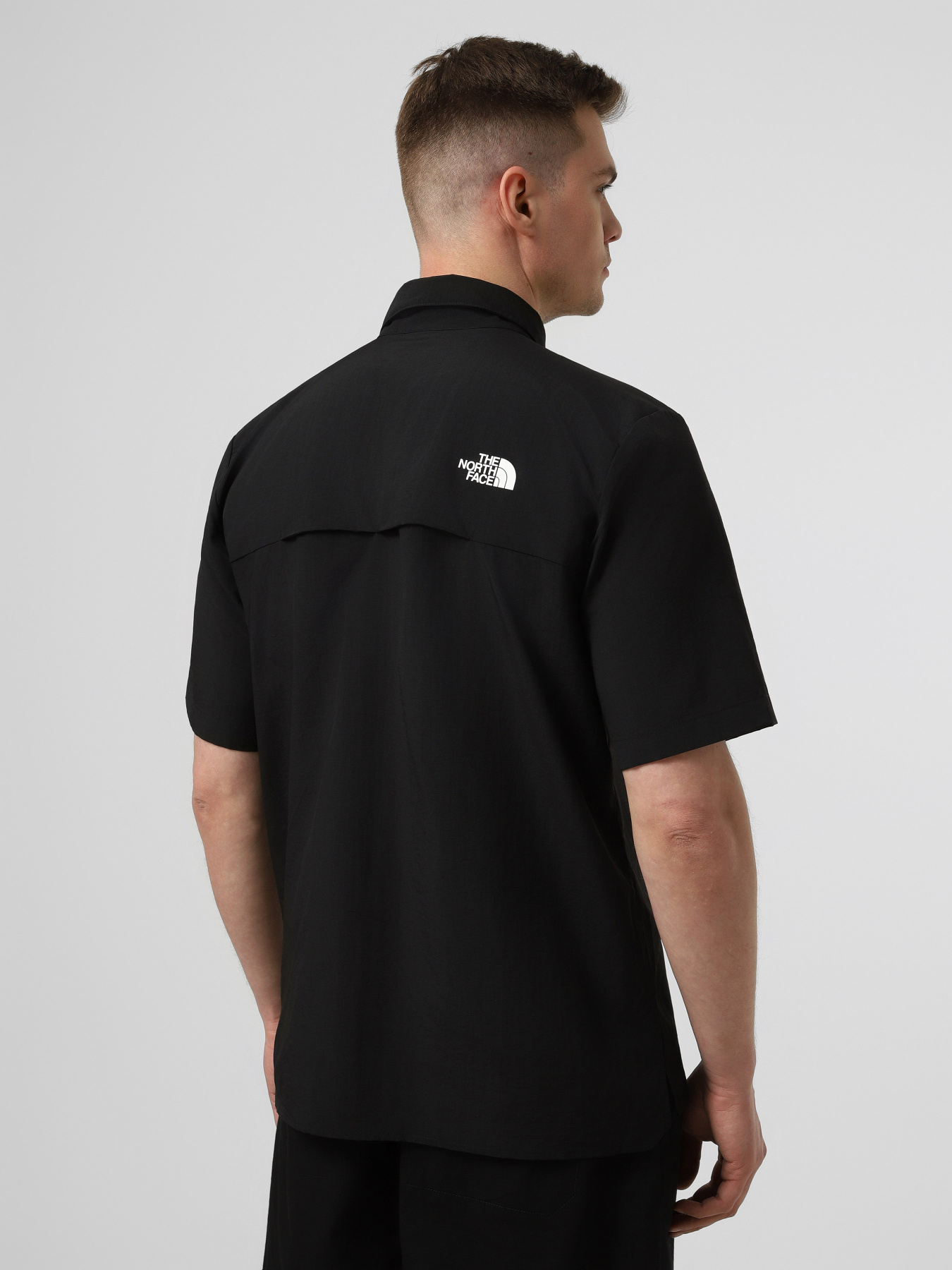 Сорочки The North Face M PACKABLE SHORT SLEEVE SHIRT модель NF0A8FTQJK31 Фото