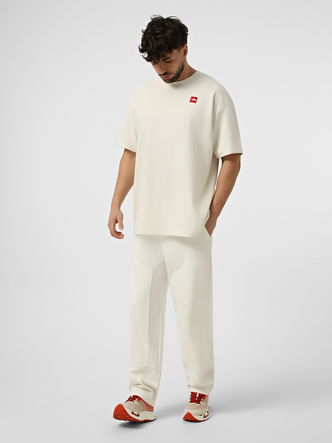 Футболки и поло The North Face M TNF RED BOX S/S TEE модель NF0A8EG5QLI1 Фото