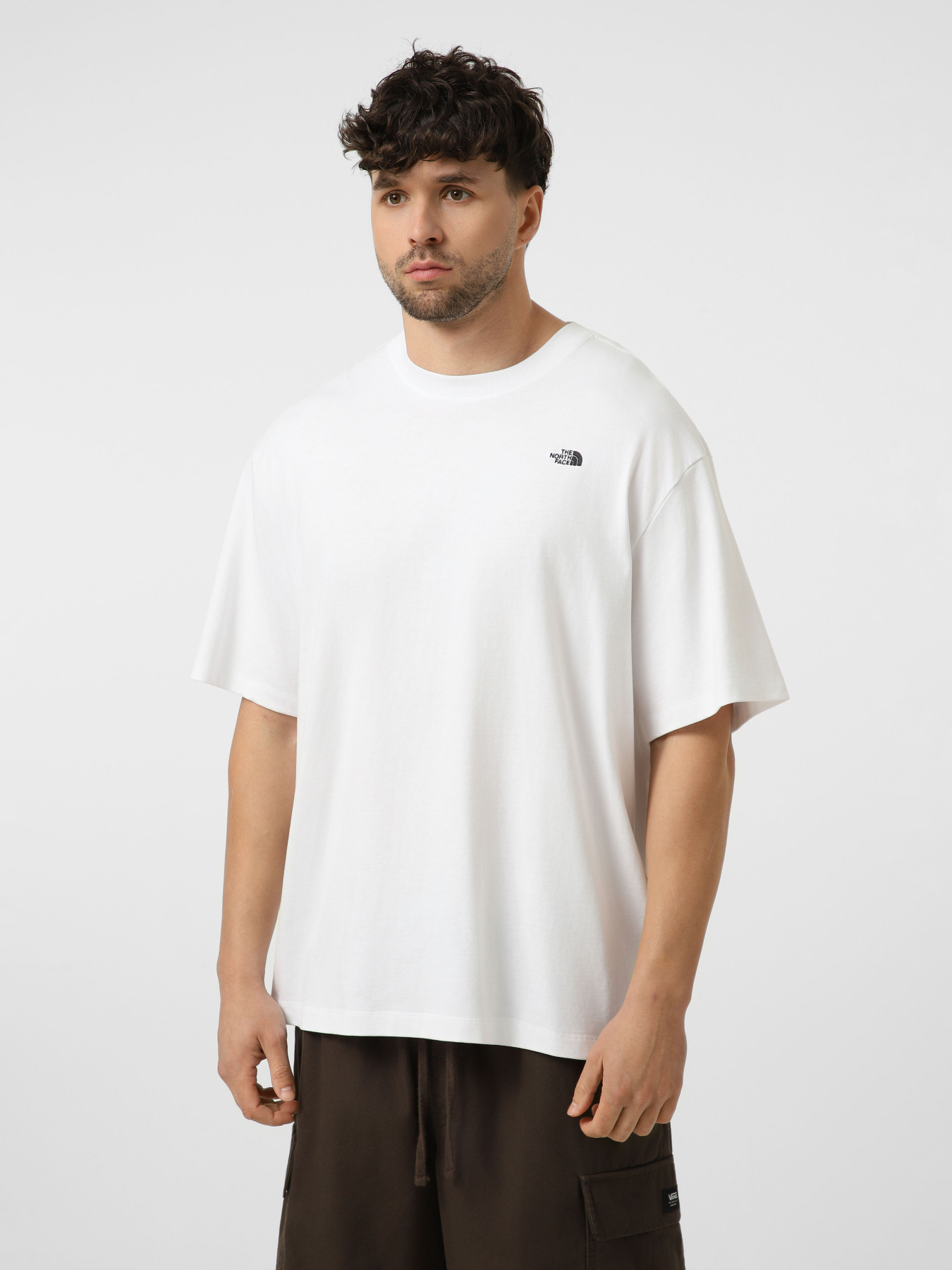 Футболки і поло The North Face M TNF ESSENTIAL SIMPLE DOME OS модель NF0A8EVWFN41 Футболки і поло The North Face M TNF ESSENTIAL SIMPLE DOME OS модель NF0A8EVWFN41 Фото