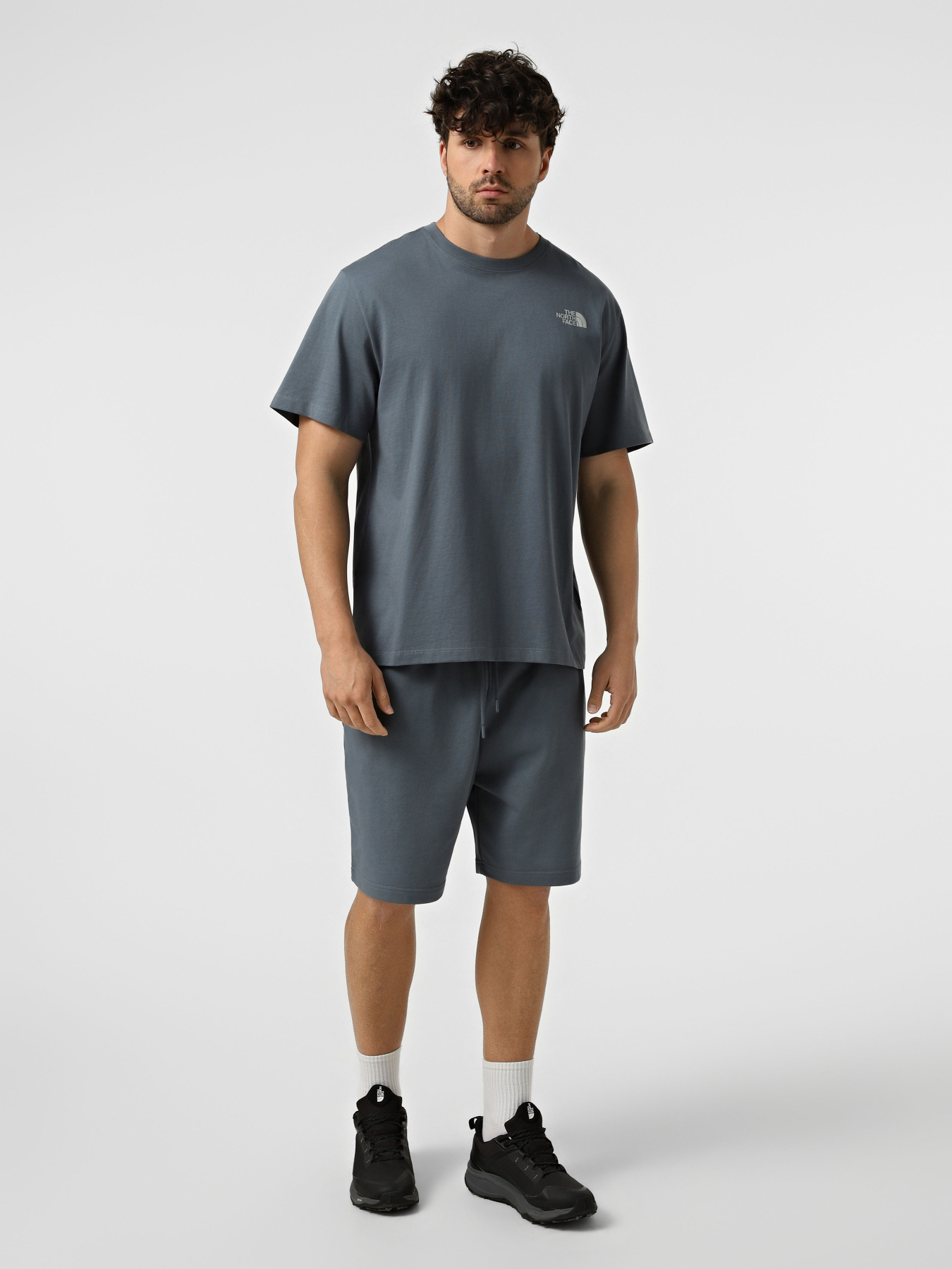 Футболки и поло The North Face M RETRO EARTH RELAXED SHORT SL модель NF0A8G9P0U31 Футболки и поло The North Face M RETRO EARTH RELAXED SHORT SL модель NF0A8G9P0U31 Фото