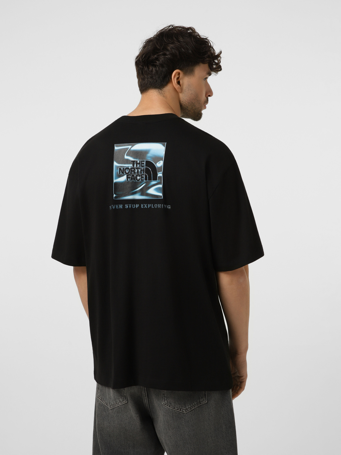 Футболки и поло The North Face M LIQUID BOX NSE OVERSIZE SHOR модель NF0A8G9WJK31 Фото