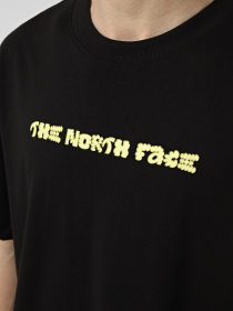 Футболки и поло The North Face M LOGO TWIST RELAXED SHORT SLE модель NF0A8GQVJK31 Фото