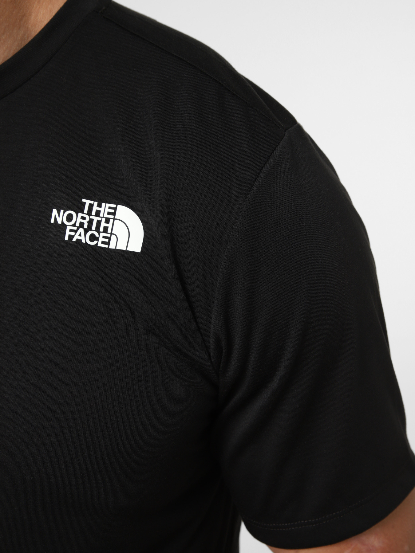 Футболки и поло The North Face M BITMAP SILHOUETTE SHORT SLEE модель NF0A8FTUJK31 Футболки и поло The North Face M BITMAP SILHOUETTE SHORT SLEE модель NF0A8FTUJK31 Фото