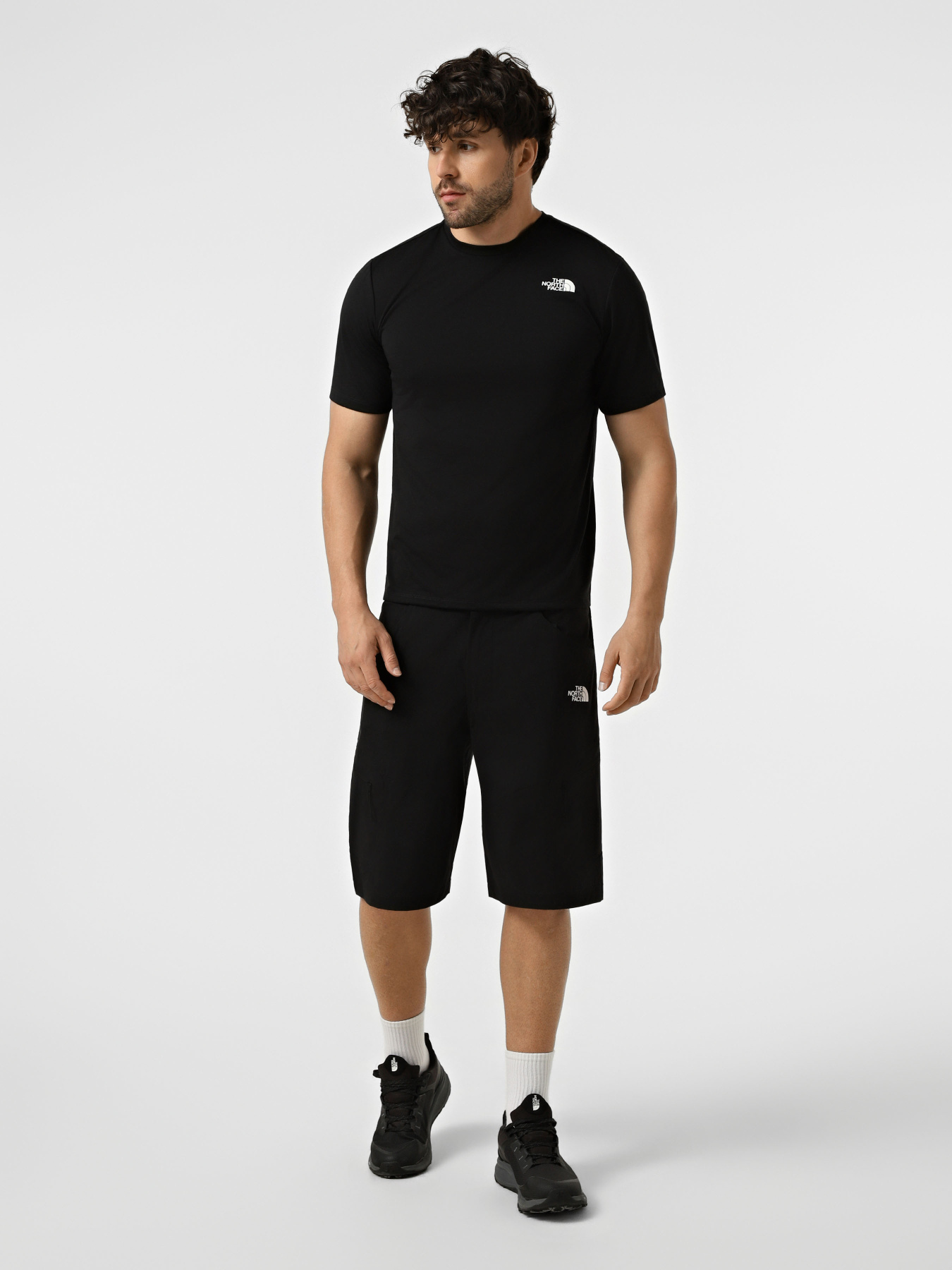 Футболки и поло The North Face M BITMAP SILHOUETTE SHORT SLEE модель NF0A8FTUJK31 Футболки и поло The North Face M BITMAP SILHOUETTE SHORT SLEE модель NF0A8FTUJK31 Фото