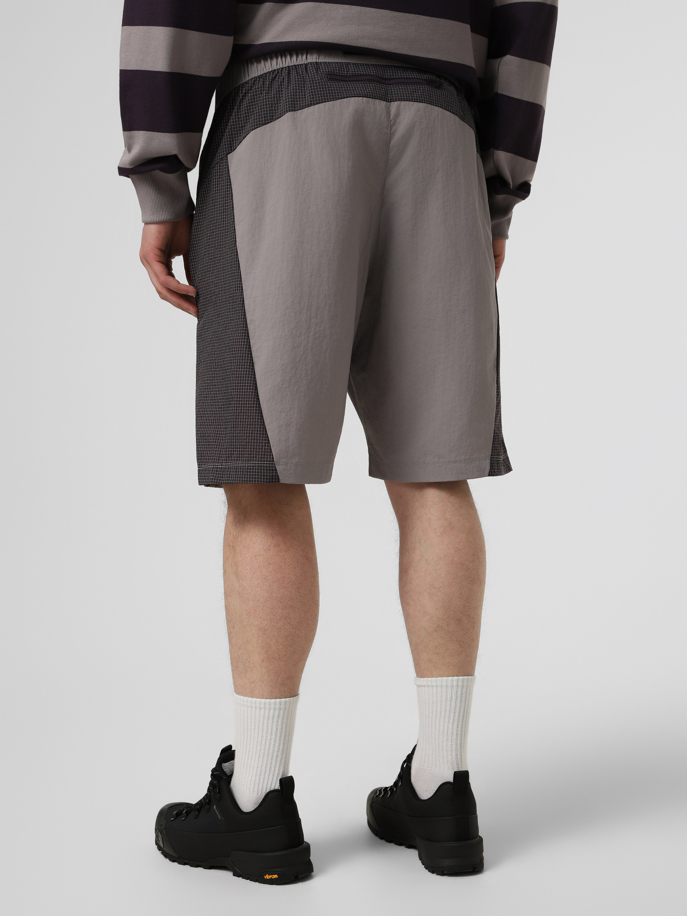 Шорты The North Face U NSE BELTED SHORT модель NF0A8GE5JZU1 Фото