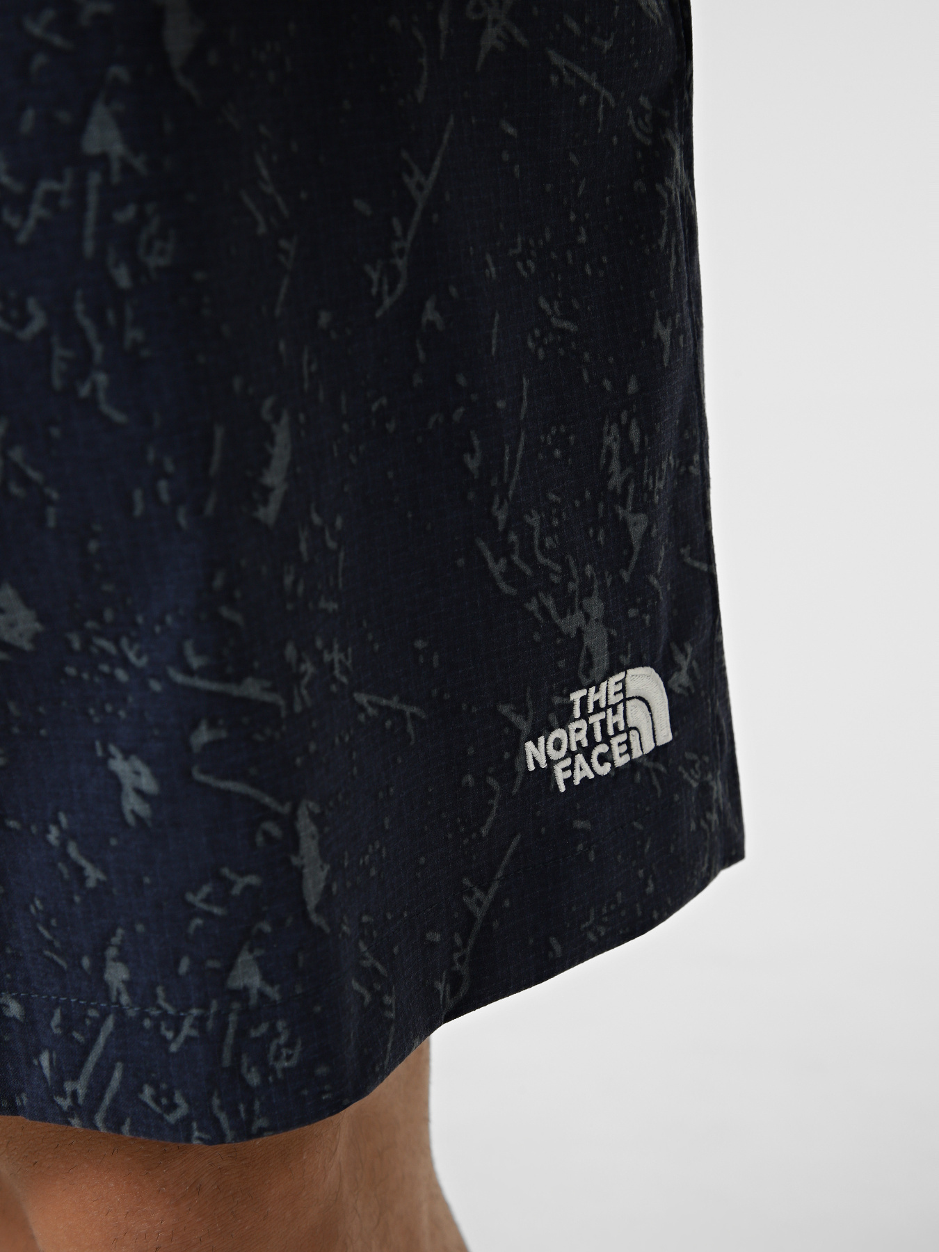 Шорты The North Face M CLASS V PATHFINDER PULL ON 7 модель NF0A8GHWKA01 Шорты The North Face M CLASS V PATHFINDER PULL ON 7 модель NF0A8GHWKA01 Фото