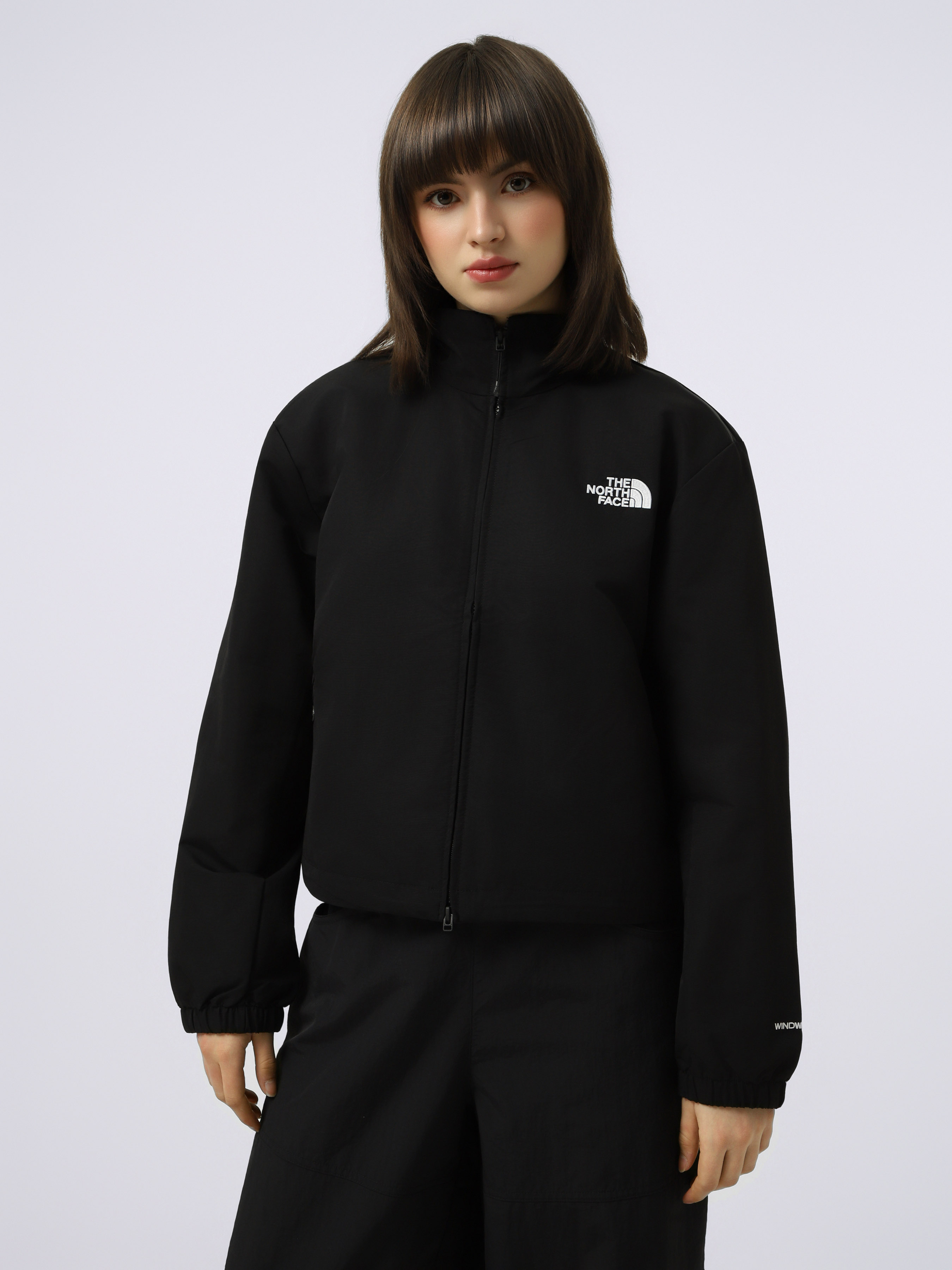 Жіноча Вітровка The North Face W TNF EASY WIND JACKET (N7617) колір чорний, матеріал нейлон