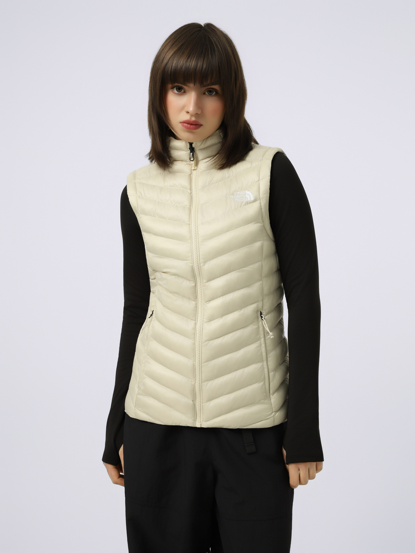 Куртки та дублянки The North Face W HUILA SYNTH VEST модель NF0A8DW5DOM1 Фото