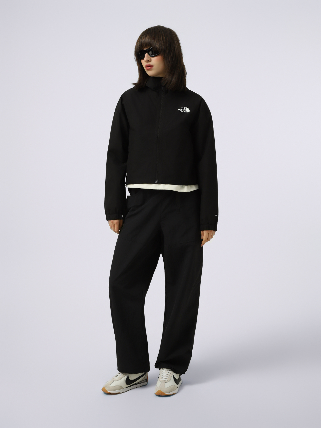 Куртки и дубленки The North Face W QUEST MONO CROPPED  JACKET модель NF0A8G13JK31 Фото