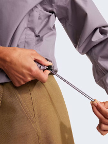 Ветровка The North Face W QUEST MONO CROPPED JACKET модель NF0A8G13G7O1 Ветровка The North Face W QUEST MONO CROPPED JACKET модель NF0A8G13G7O1 Фото