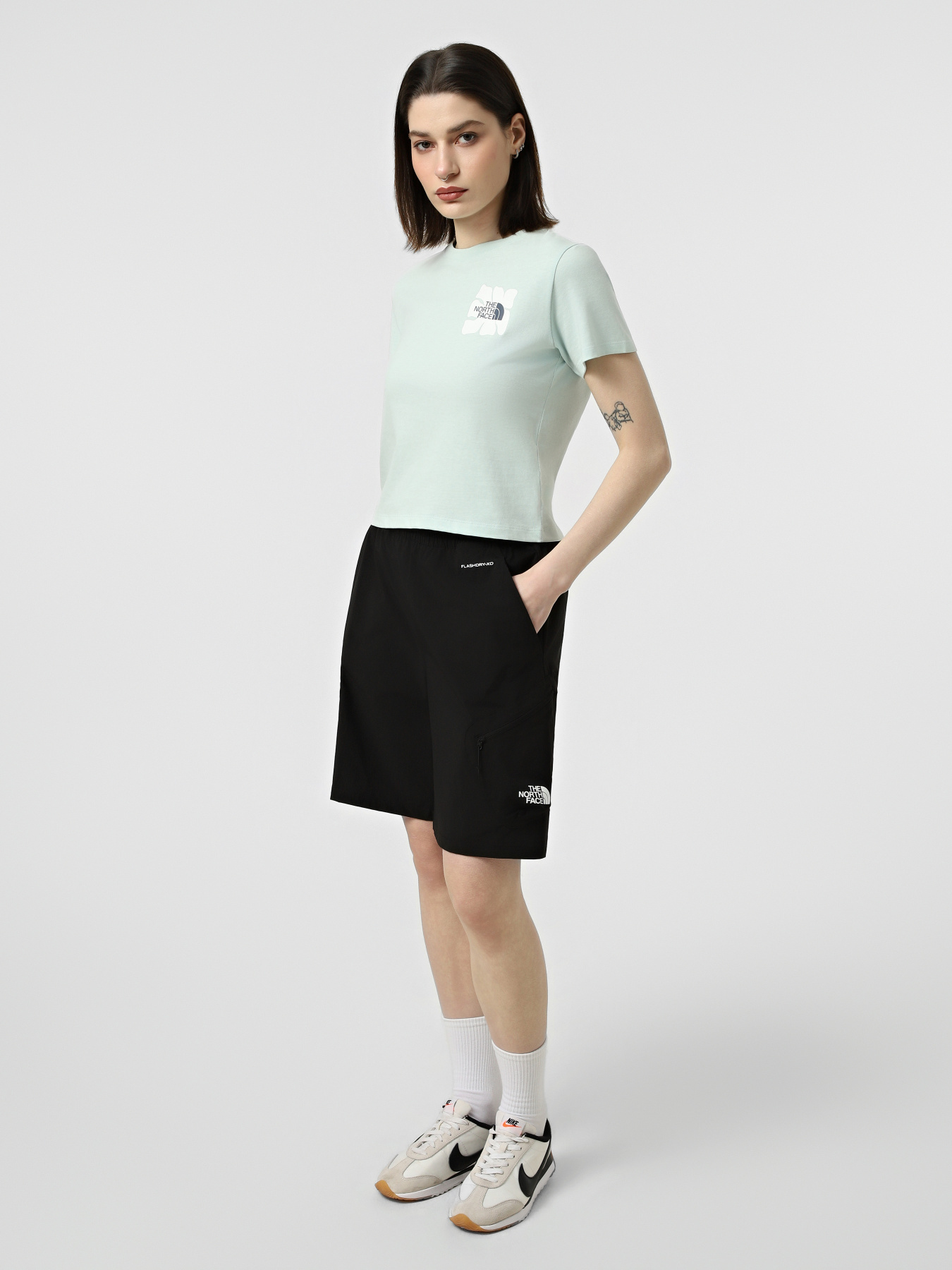 Шорты The North Face W PACKABLE SHORT модель NF0A8G0GJK31 Фото