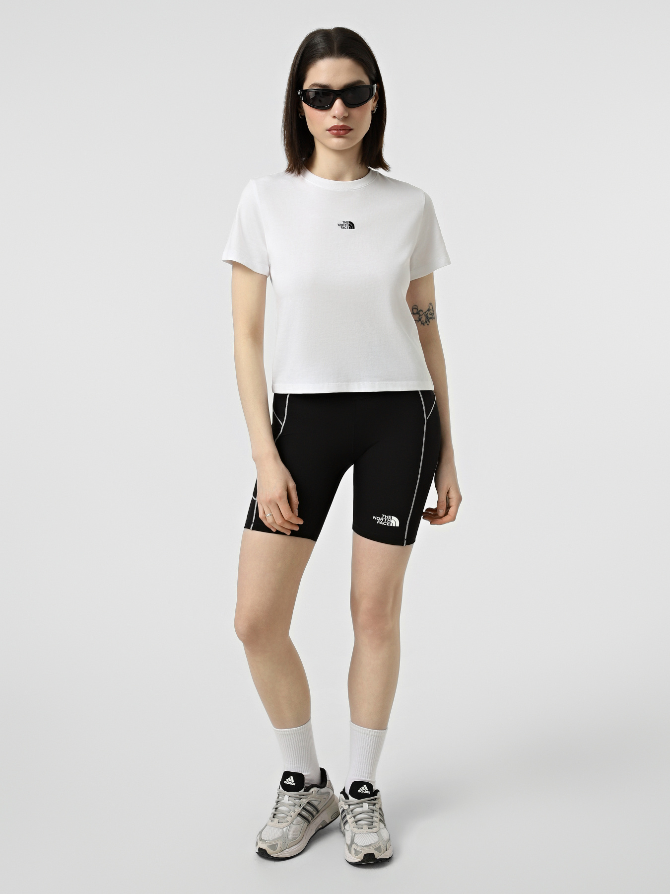 Шорты The North Face W CAMBRENA TIGHT SHORT модель NF0A8G1FJK31 Шорты The North Face W CAMBRENA TIGHT SHORT модель NF0A8G1FJK31 Фото