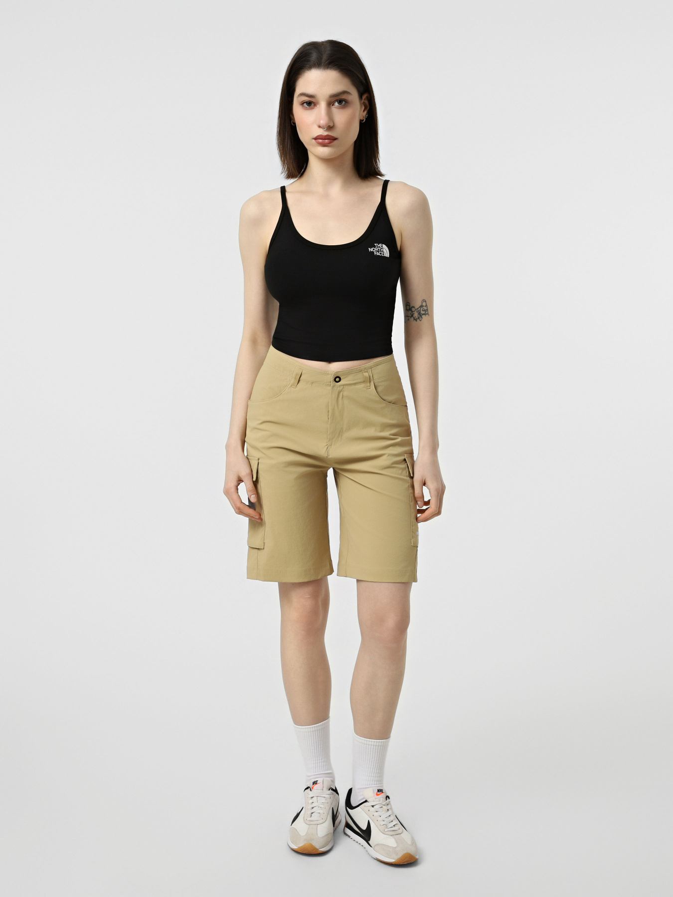 Футболки и поло The North Face W SIMPLE DOME SLIM CROP TANK модель NF0A55AQJK31 Фото