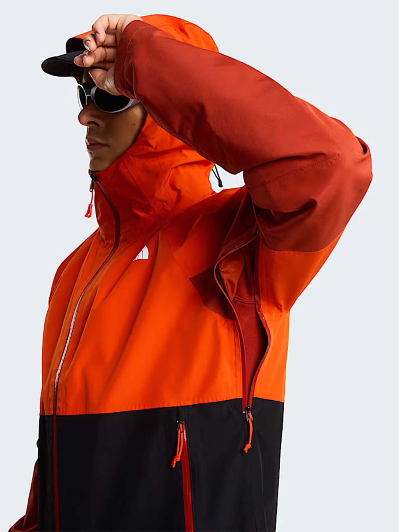 The North Face модель NF0A87GNMOF1 Фото