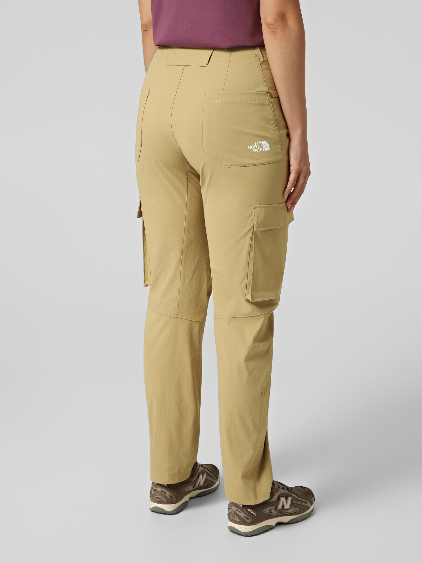 Штани The North Face W EXPLORATION CARGO PANTS модель NF0A8ECBLK51 Фото