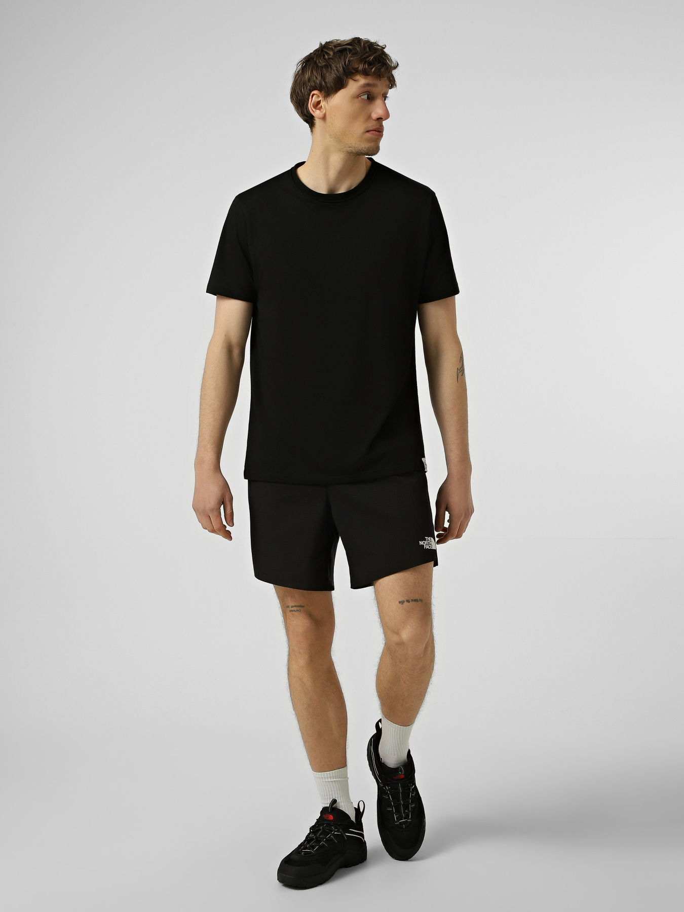 Кросівки The North Face CLYFFE ULTRA модель NF0A8G6QKX91 Фото