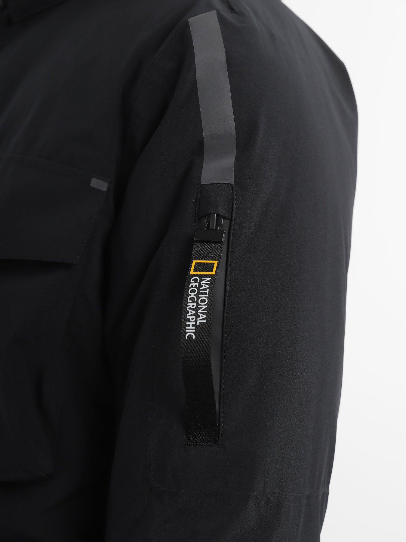 Парка National Geographic Iconic Explorer Hooded модель M121-01-530_чорний Фото