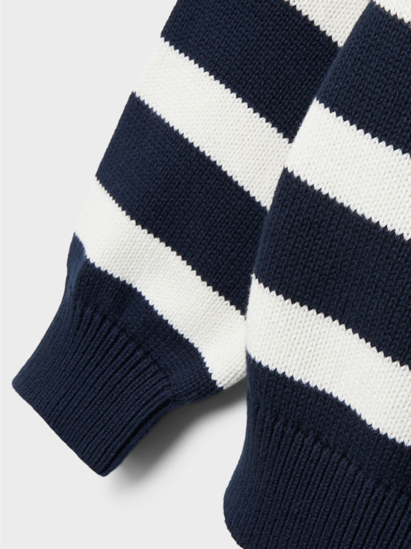 Джемпер Name it модель 13235735_Dark Sapphire JET STREAM Джемпер Name it модель 13235735_Dark Sapphire JET STREAM Фото