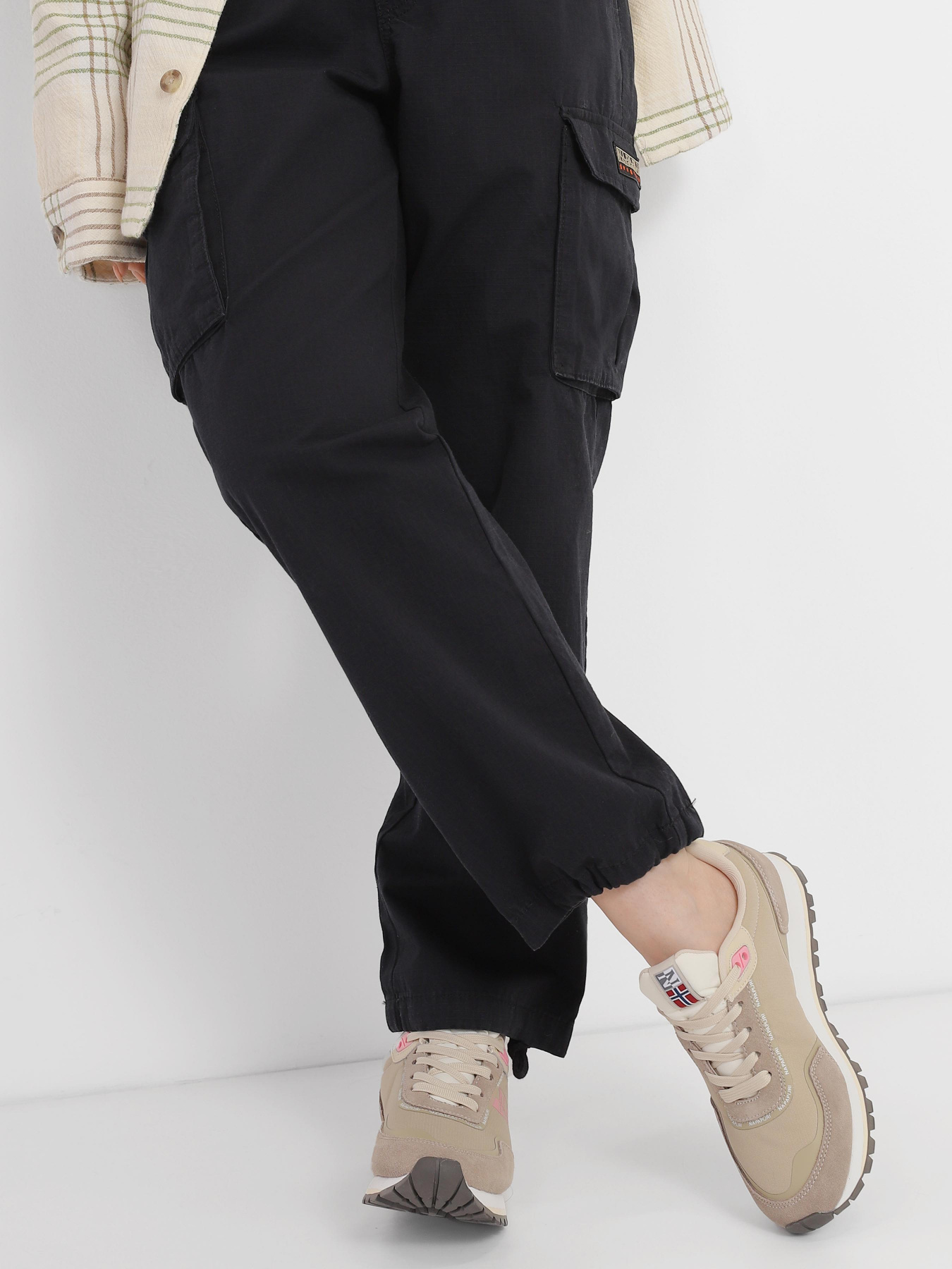 Кроссовки повседневные Napapijri Lilac модель NP0A4HKKNB41 Фото