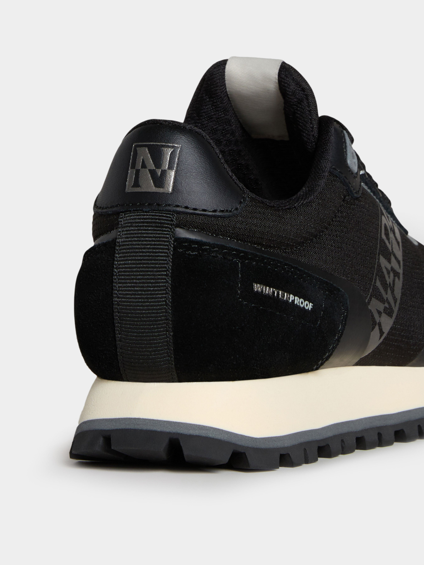 Кроссовки повседневные Napapijri Lilac Trainers модель NP0A4HW80411 Кроссовки повседневные Napapijri Lilac Trainers модель NP0A4HW80411 Фото