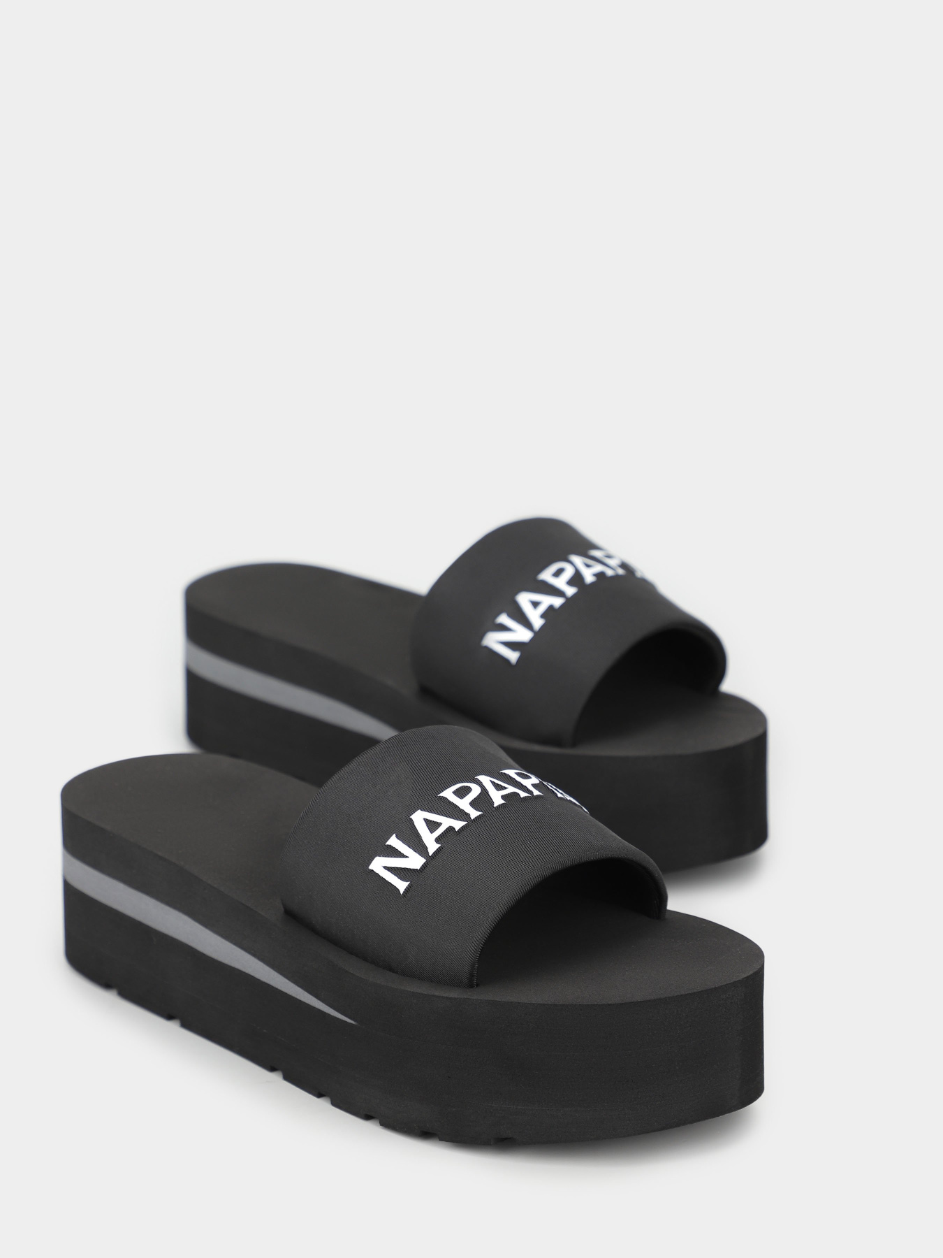 Шлепанцы Napapijri Narin модель NP0A4I8N0411 Фото