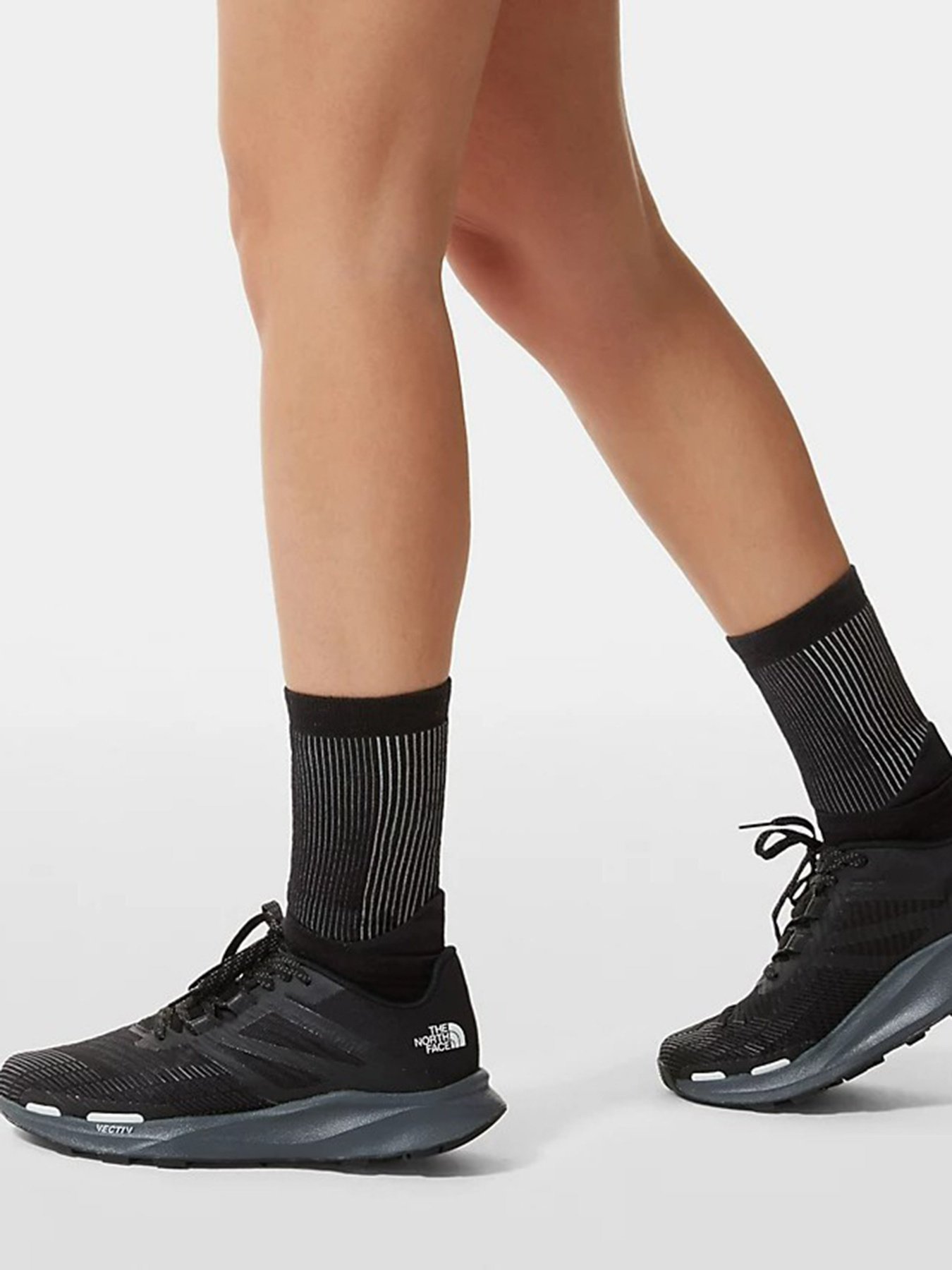 Кросівки для бігу The North Face VECTIV™ EMINUS модель NF0A5G3MKY41 Фото