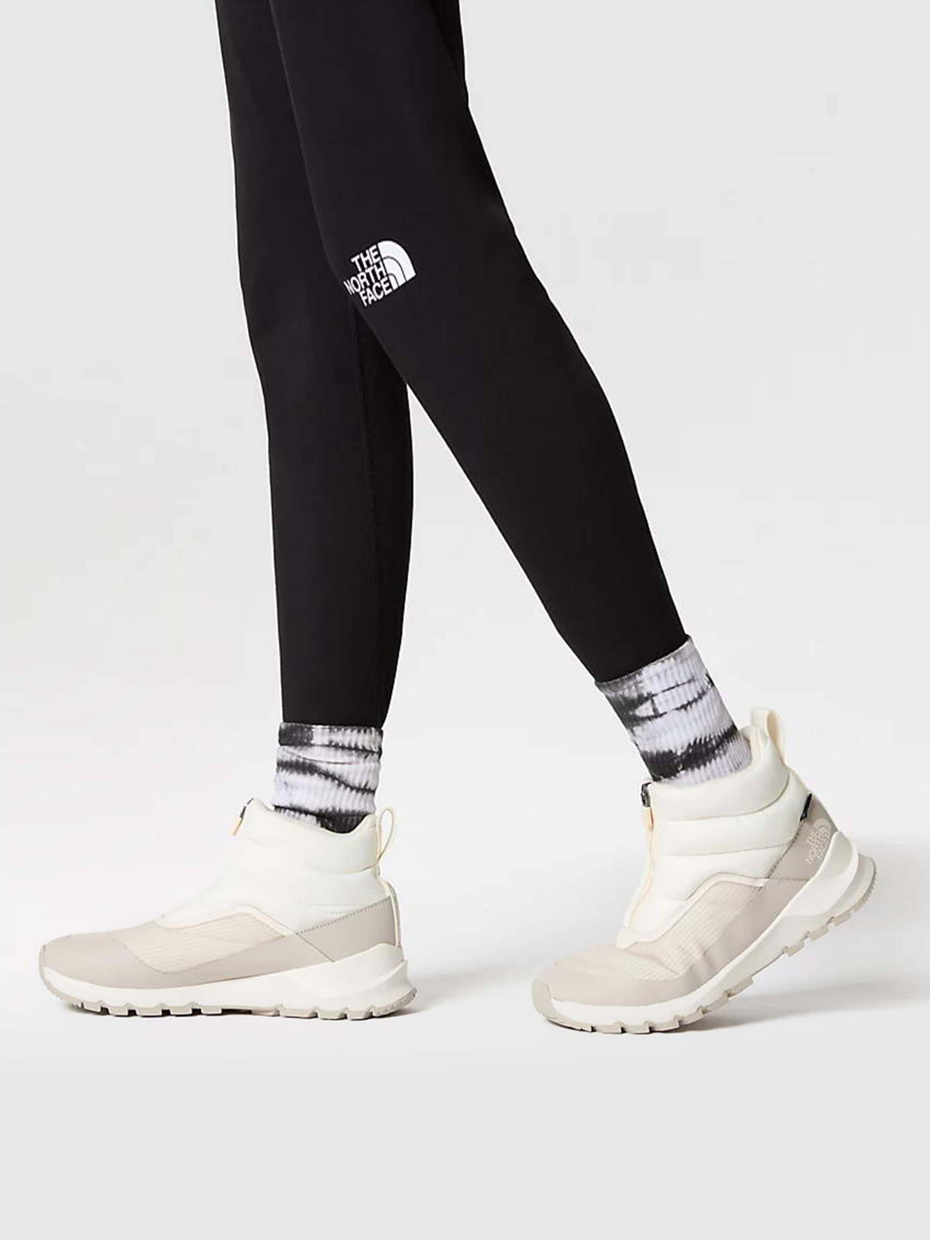 Сапоги дутики The North Face ThermoBall™ Progressive II Waterproof Zip-Up модель NF0A5LWF32F1 Фото