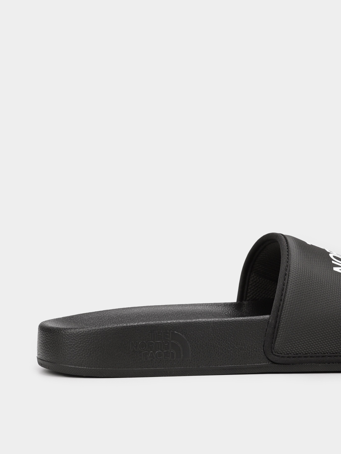 Шлепанцы The North Face W Base Camp Slide III модель NF0A4T2SKY41 Фото