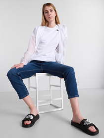 Шлепанцы The North Face W Base Camp Slide III модель NF0A4T2SKY41 Фото