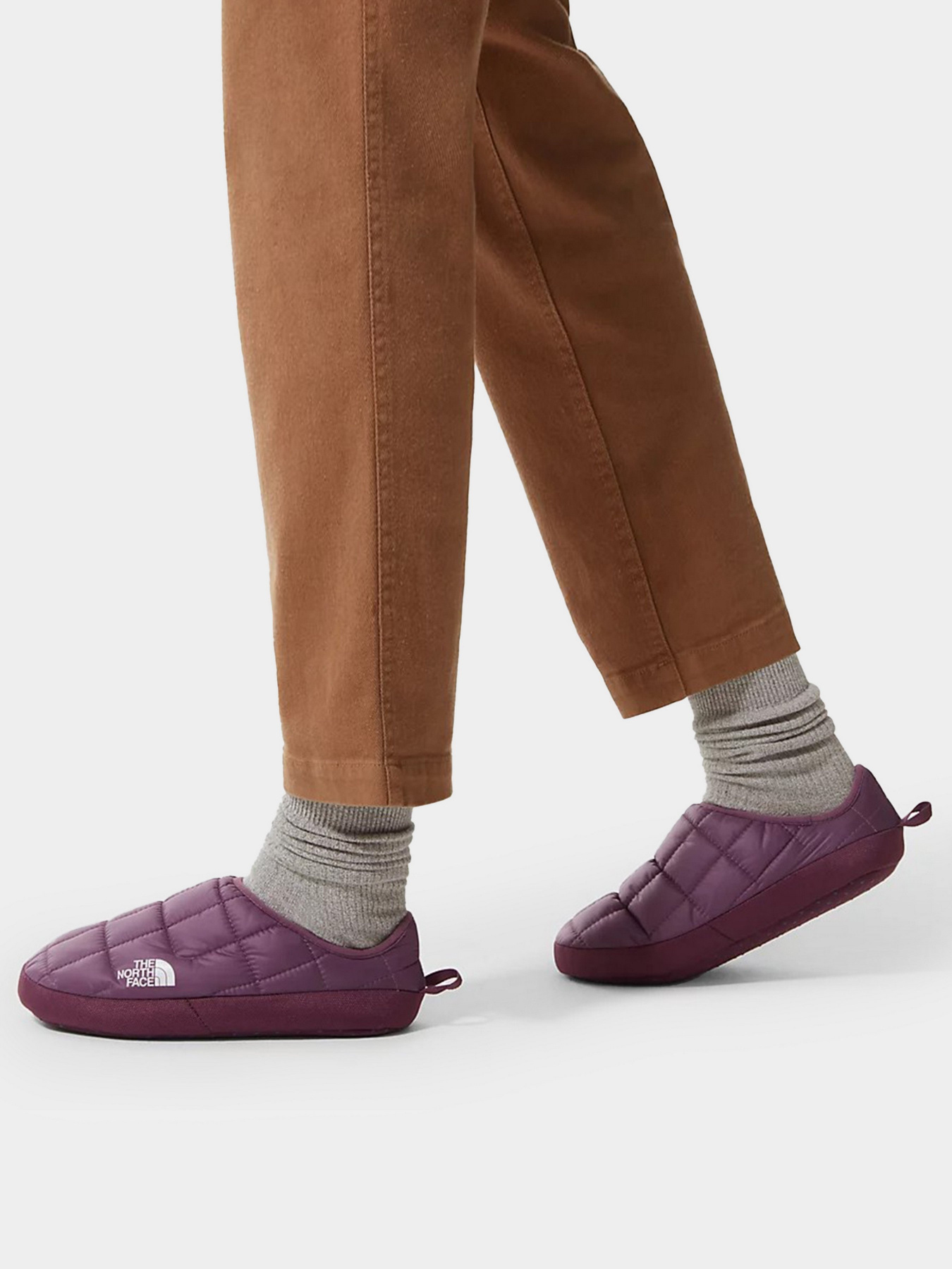 Сліпони The North Face ThermoBall™ Tent Mule V модель NF0A3MKN33I1 Фото