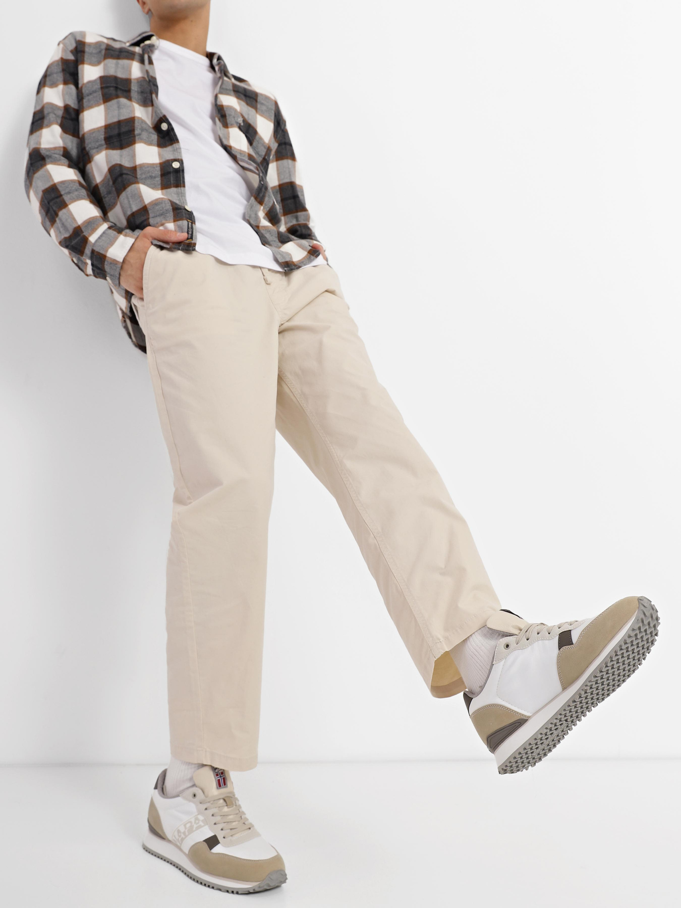 Кроссовки повседневные Napapijri Cosmos модель NP0A4HL503D1 Кроссовки повседневные Napapijri Cosmos модель NP0A4HL503D1 Фото