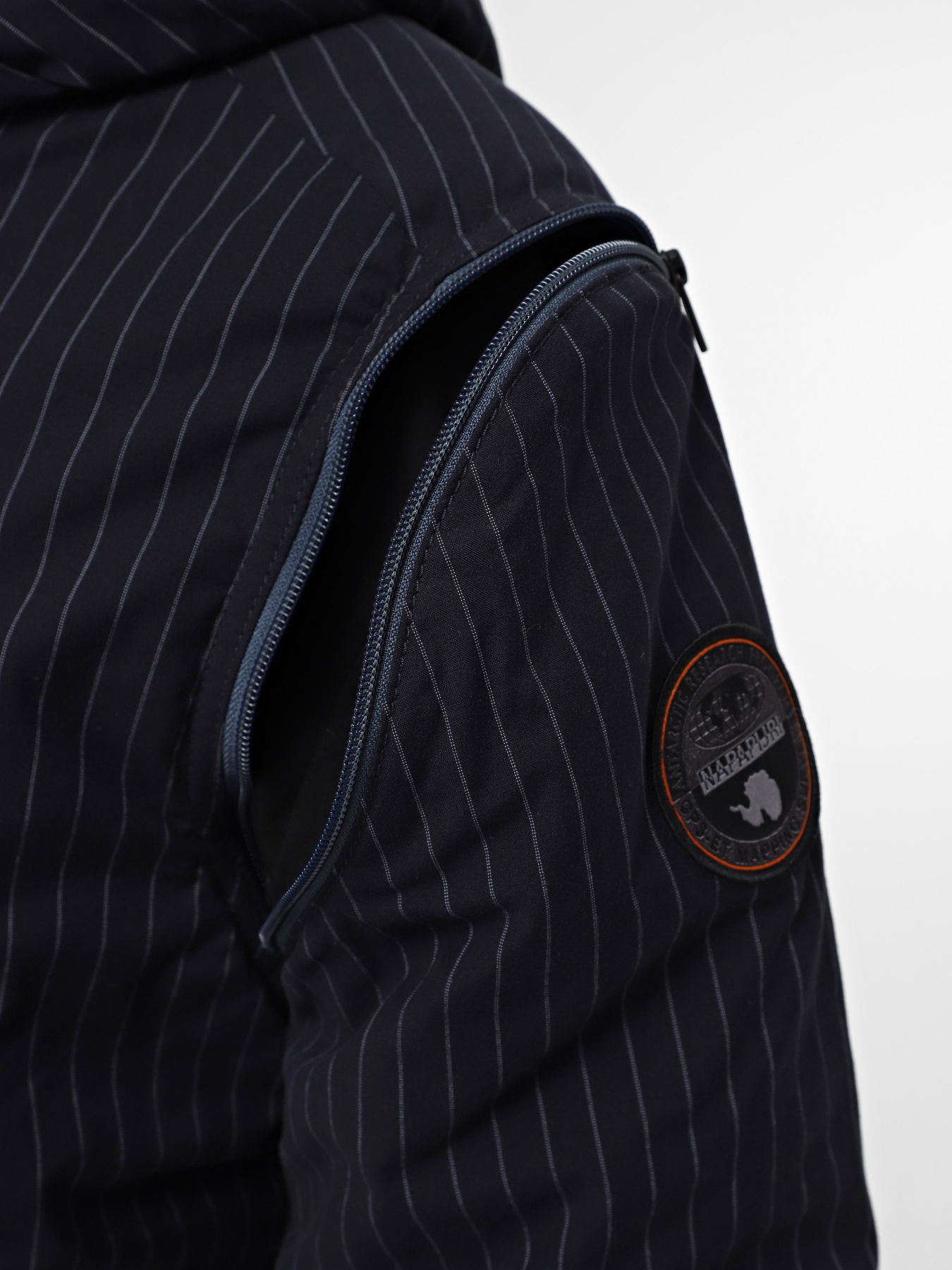 Зимова куртка Napapijri модель NP000H4DF651 Фото