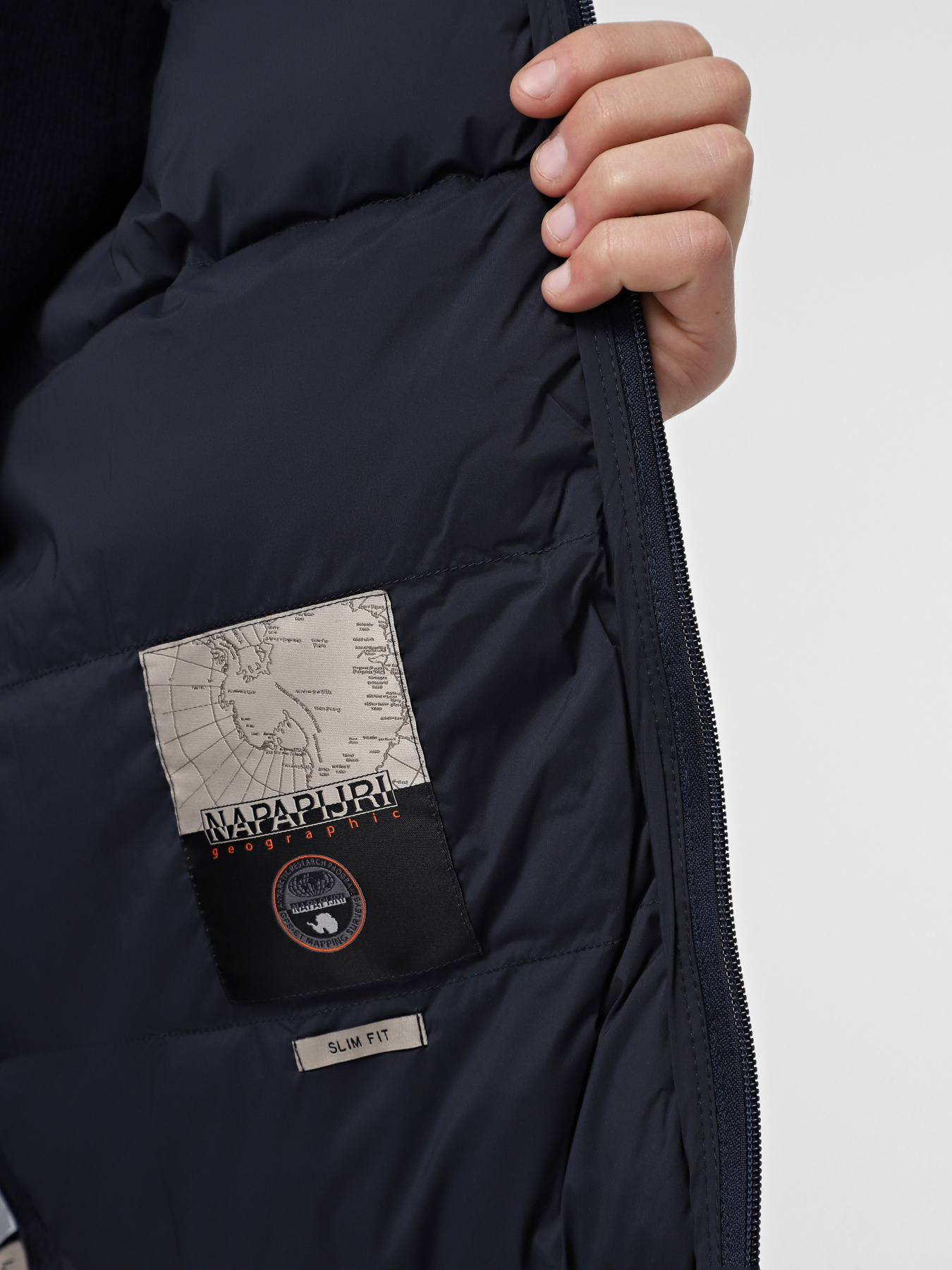 Зимняя куртка Napapijri модель NP000HUY1761 Фото