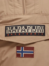 Аутдор и горнолыжная куртка Napapijri Rainforest Pocket 1 модель NP0A4EGYNC21 Фото