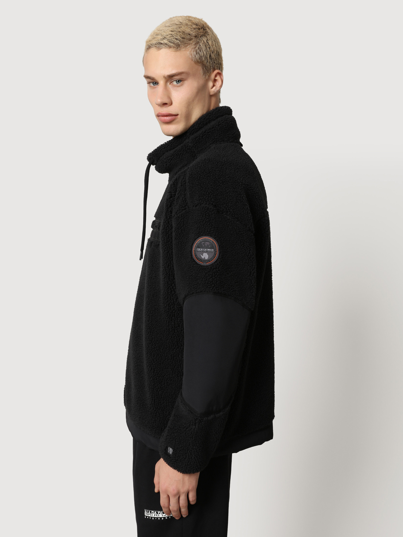 Зимняя куртка Napapijri Teide T 1 модель NP0A4FKY0411 Фото