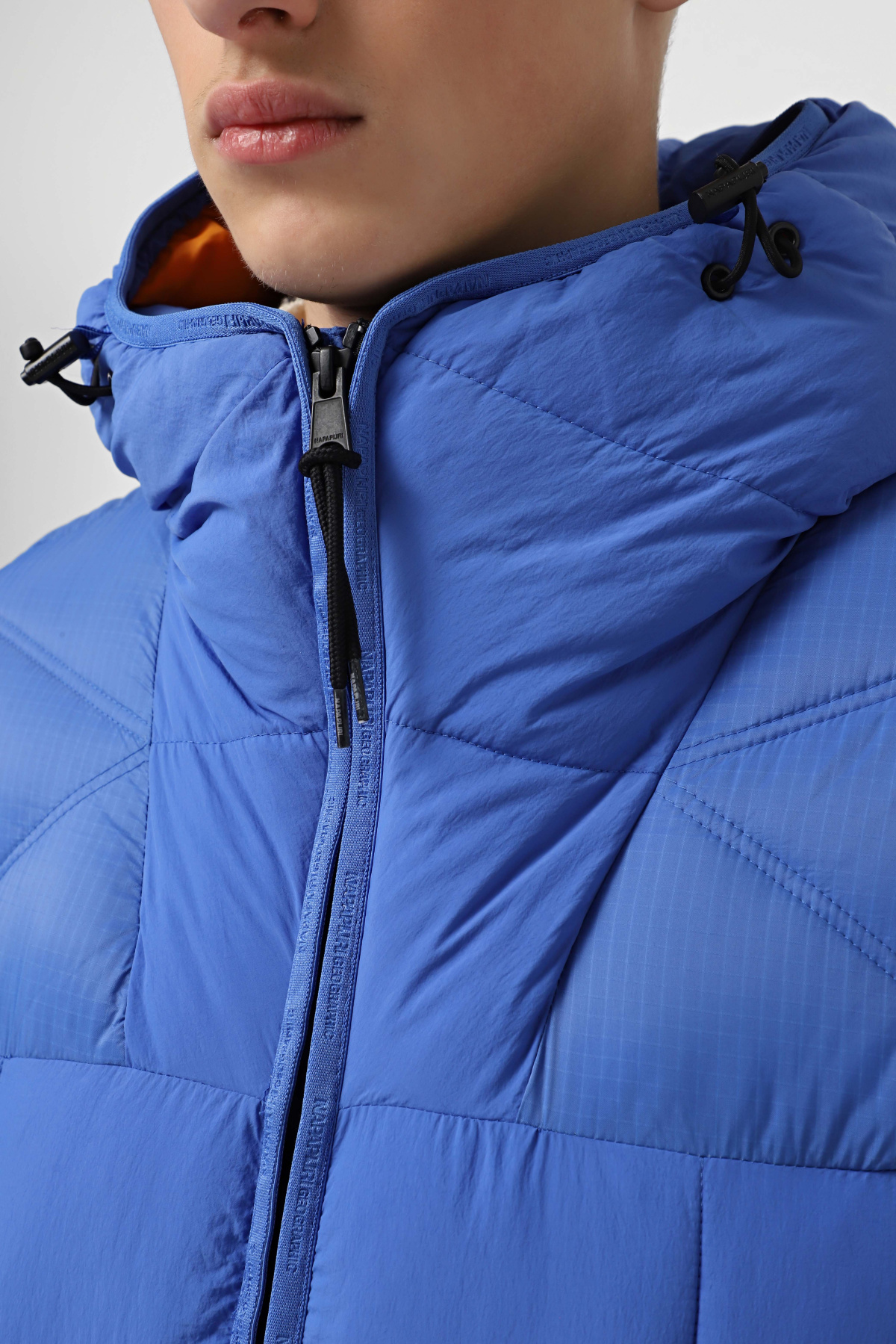 Зимова куртка Napapijri модель NP0A4FLKBE1S Фото
