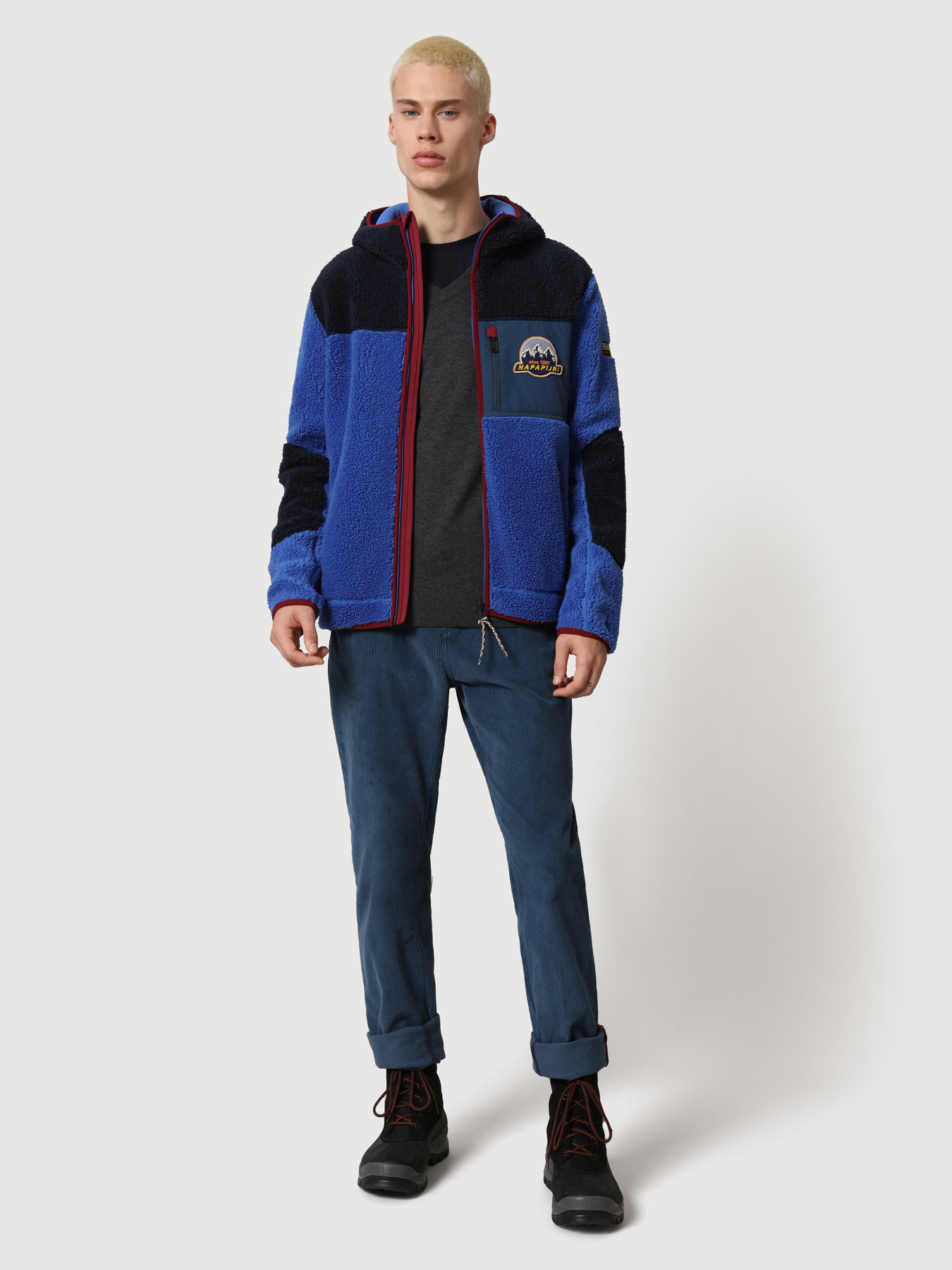 Джемпер Napapijri Damavand V 3 модель NP0A4FQ51971 Джемпер Napapijri Damavand V 3 модель NP0A4FQ51971 Фото