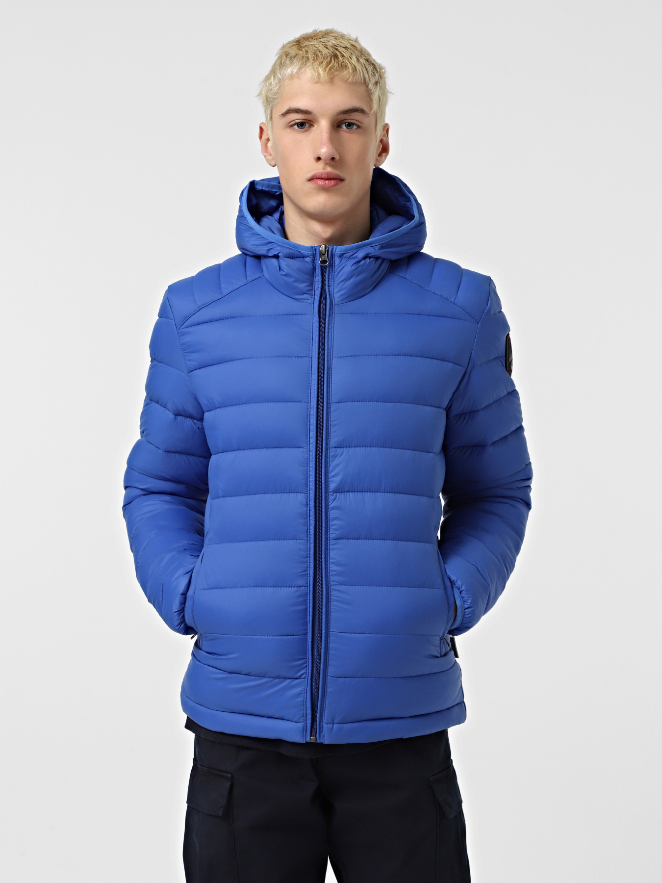 Зимова куртка Napapijri Abee 2 модель NP0A4FXPBE11 Зимова куртка Napapijri Abee 2 модель NP0A4FXPBE11 Фото