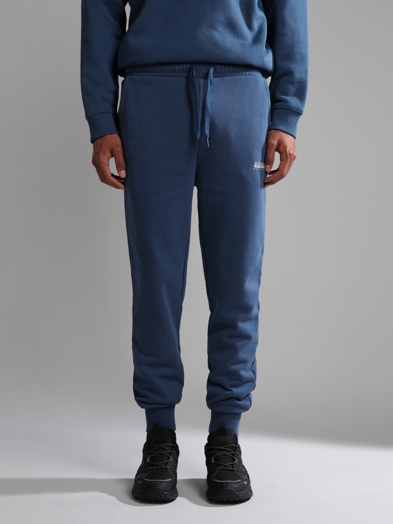 Штаны спортивные Napapijri M-Box 1 модель NP0A4GBLBS5S Фото