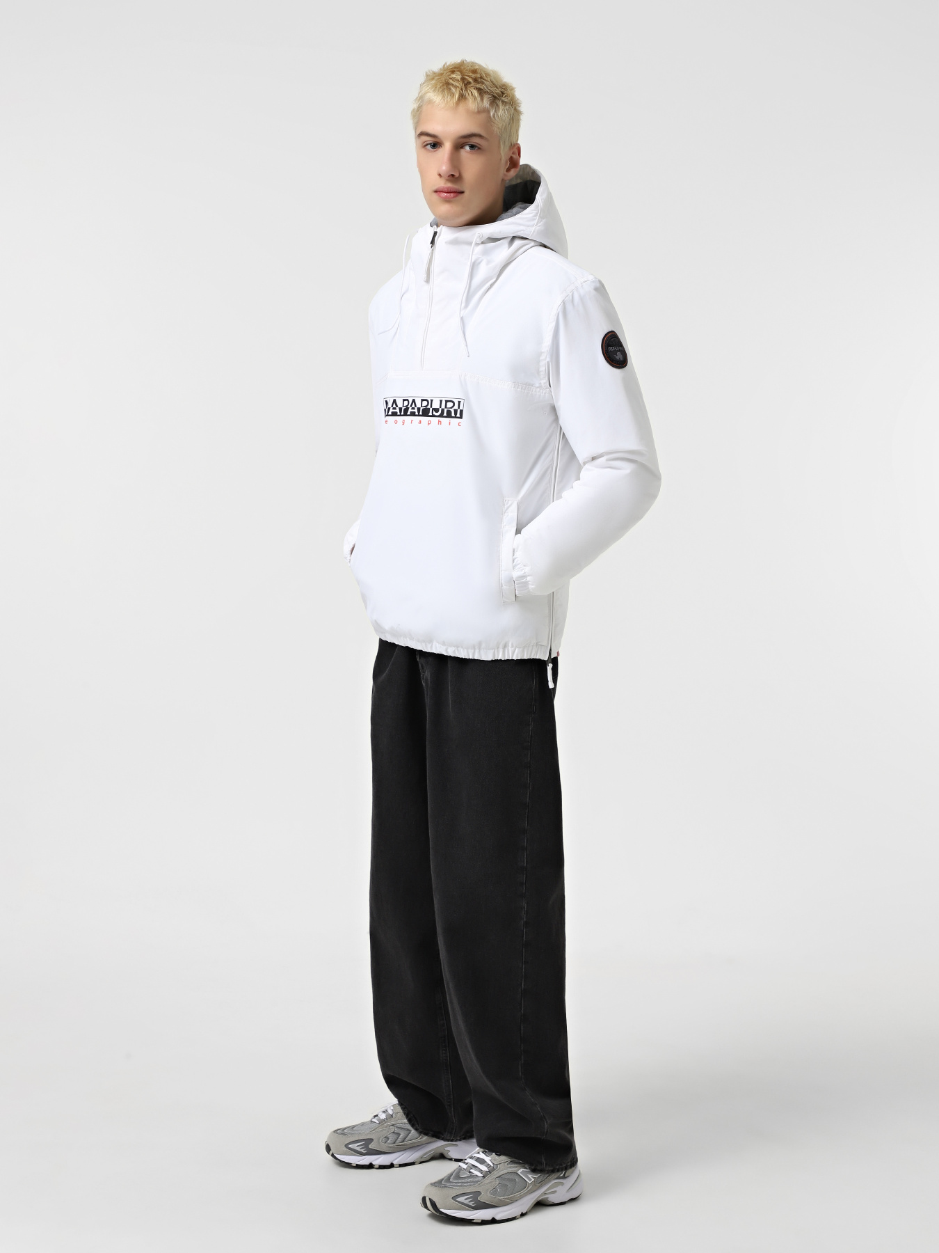 Зимняя куртка Napapijri Avergreen модель NP0A4GEM0021 Фото