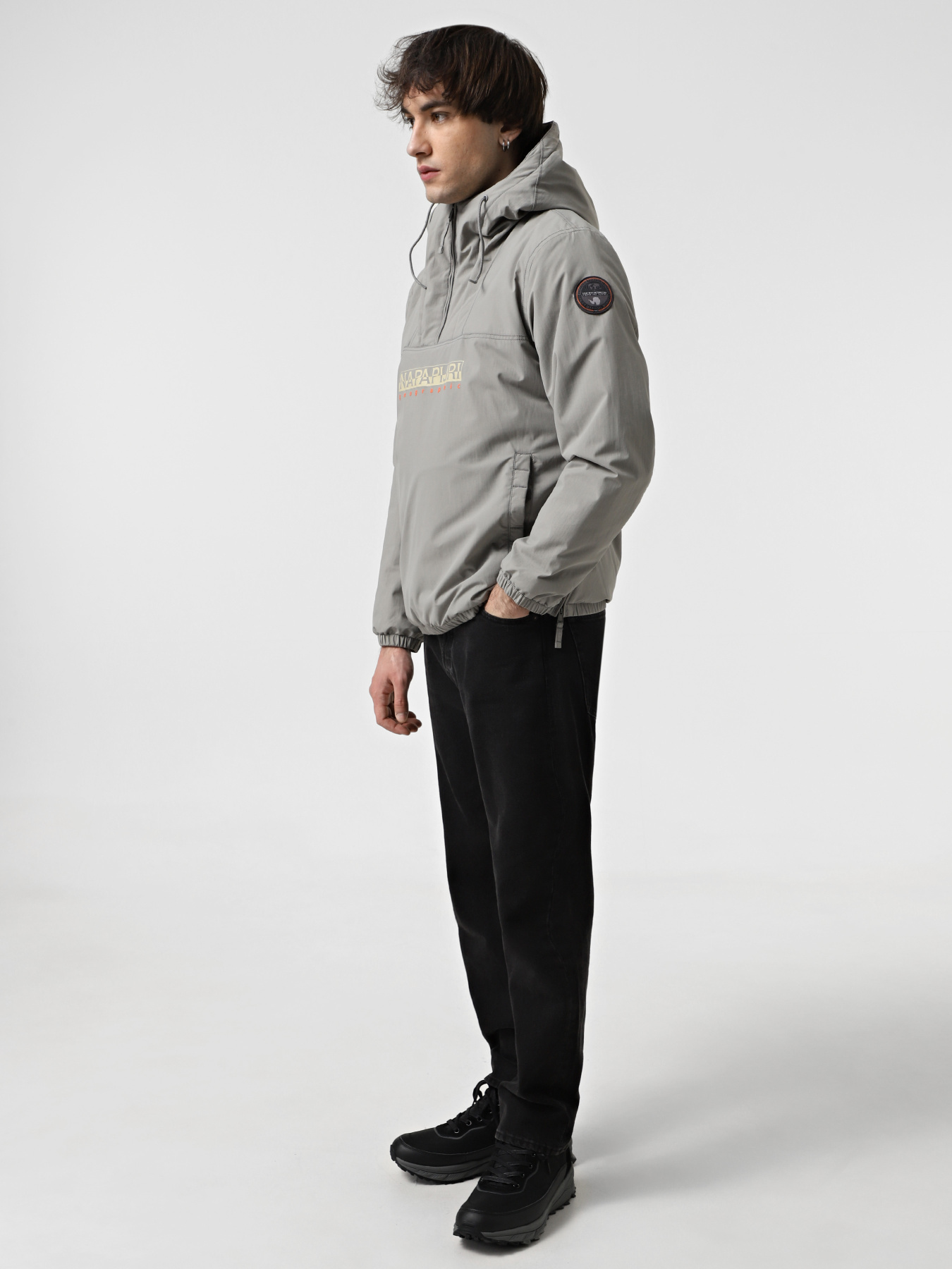 Зимняя куртка Napapijri Avergreen модель NP0A4GEM1611 Фото