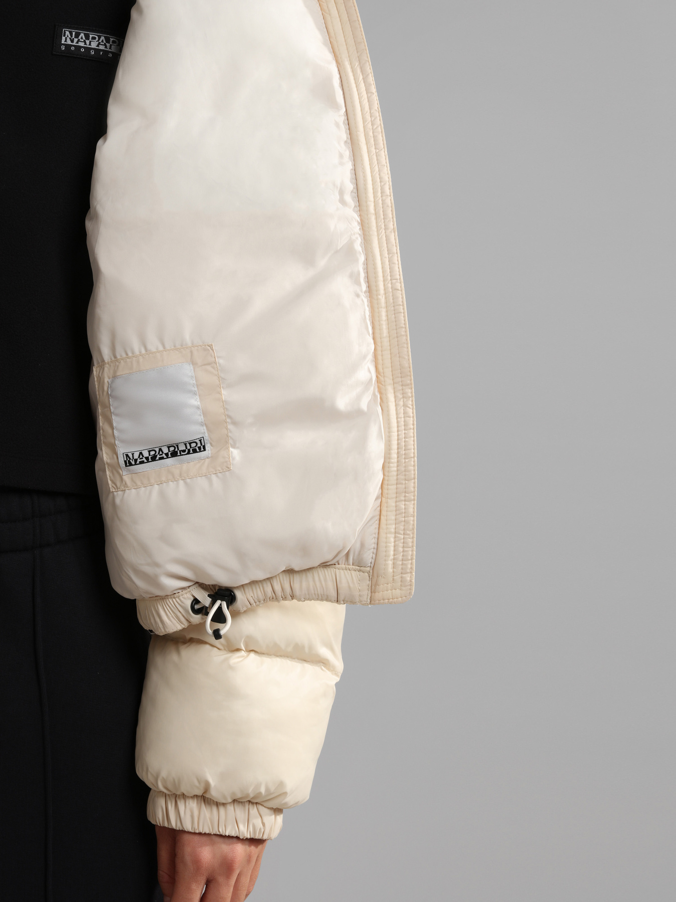 Зимова куртка Napapijri модель NP0A4GFENS51 Фото