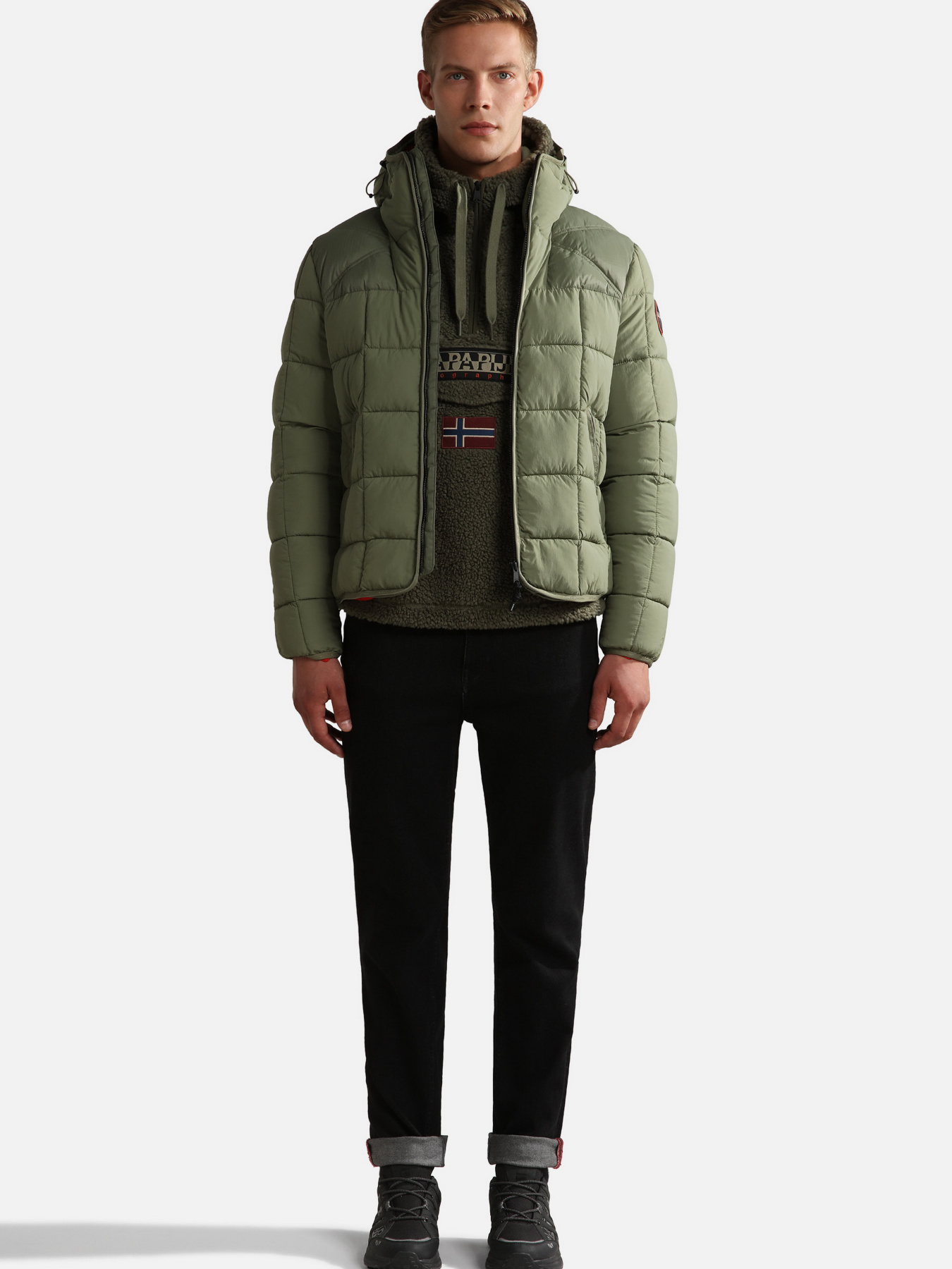 Зимова куртка Napapijri T-Burgee модель NP0A4GJ3GAE1 Фото