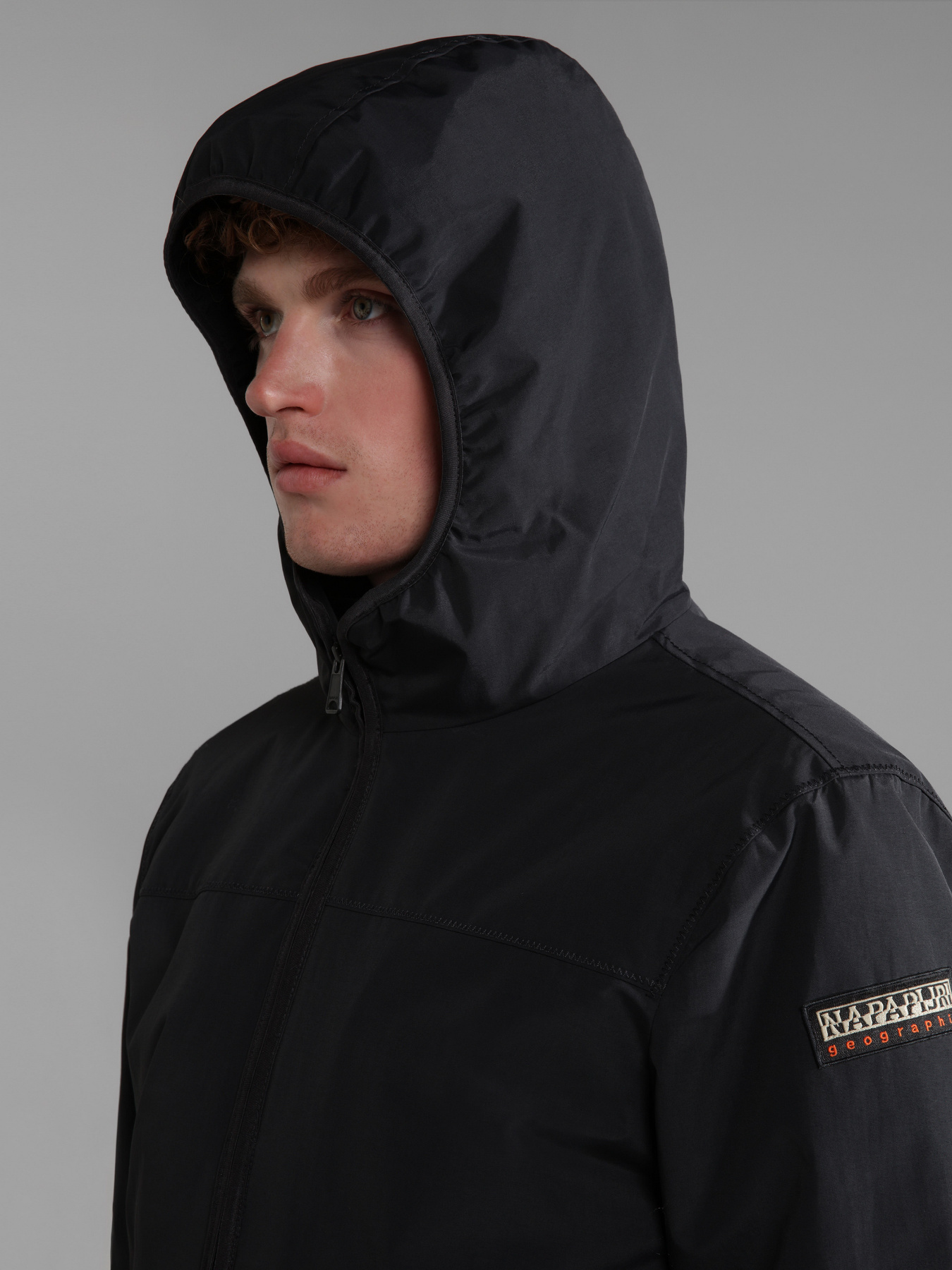 Зимняя куртка Napapijri Avalon Wint 3 модель NP0A4GJK0411 Фото