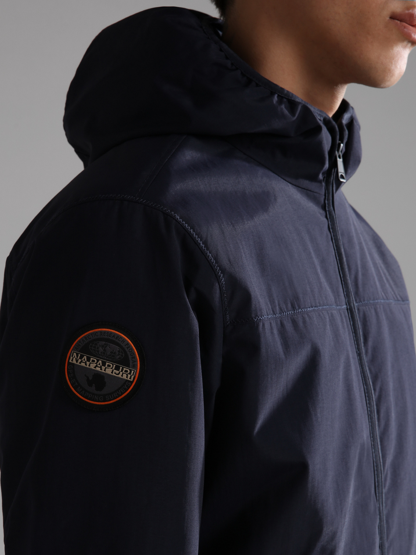 Зимняя куртка Napapijri Avalon Wint 3 модель NP0A4GJK1761 Зимняя куртка Napapijri Avalon Wint 3 модель NP0A4GJK1761 Фото