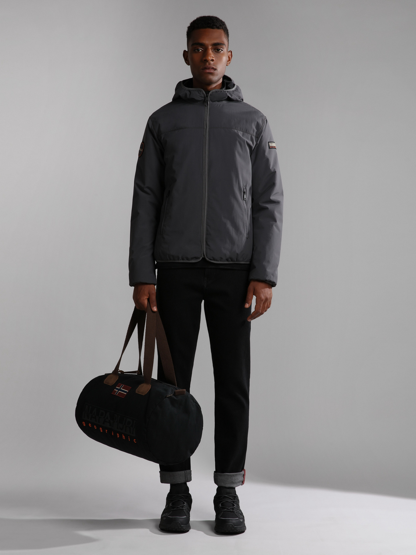 Зимняя куртка Napapijri Avalon Wint 3 модель NP0A4GJKH981 Фото